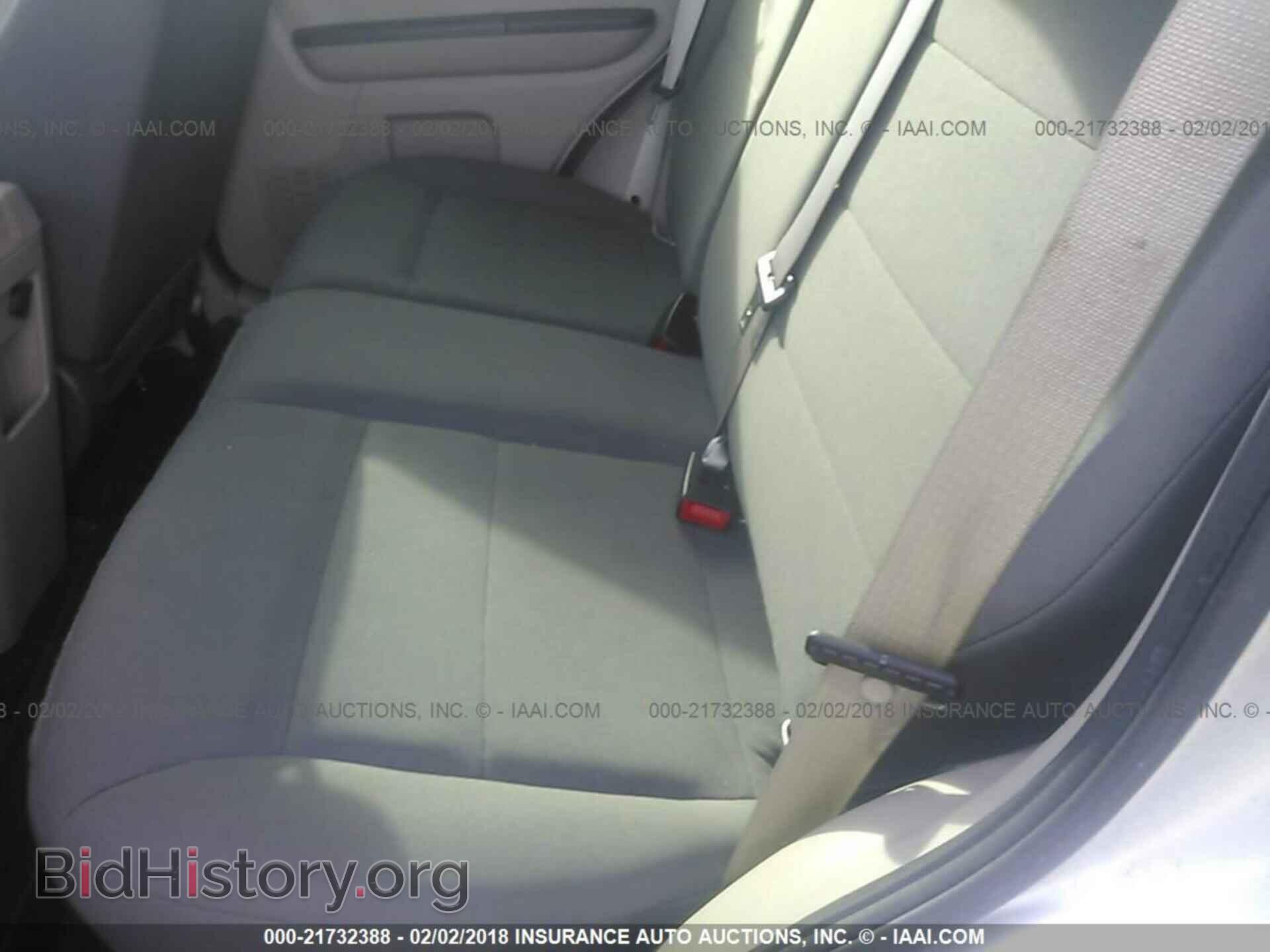 2012 Ford Escape - VIN: 1FMCU0C74CKB09852 - Photo 8