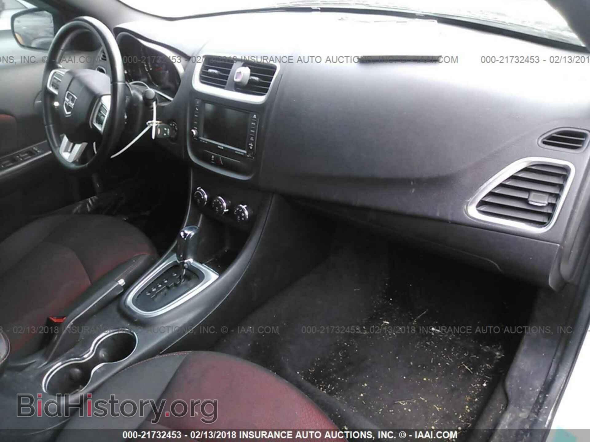 2011 Dodge Avenger - VIN: 1B3BD1FG0BN587489 - Photo 5