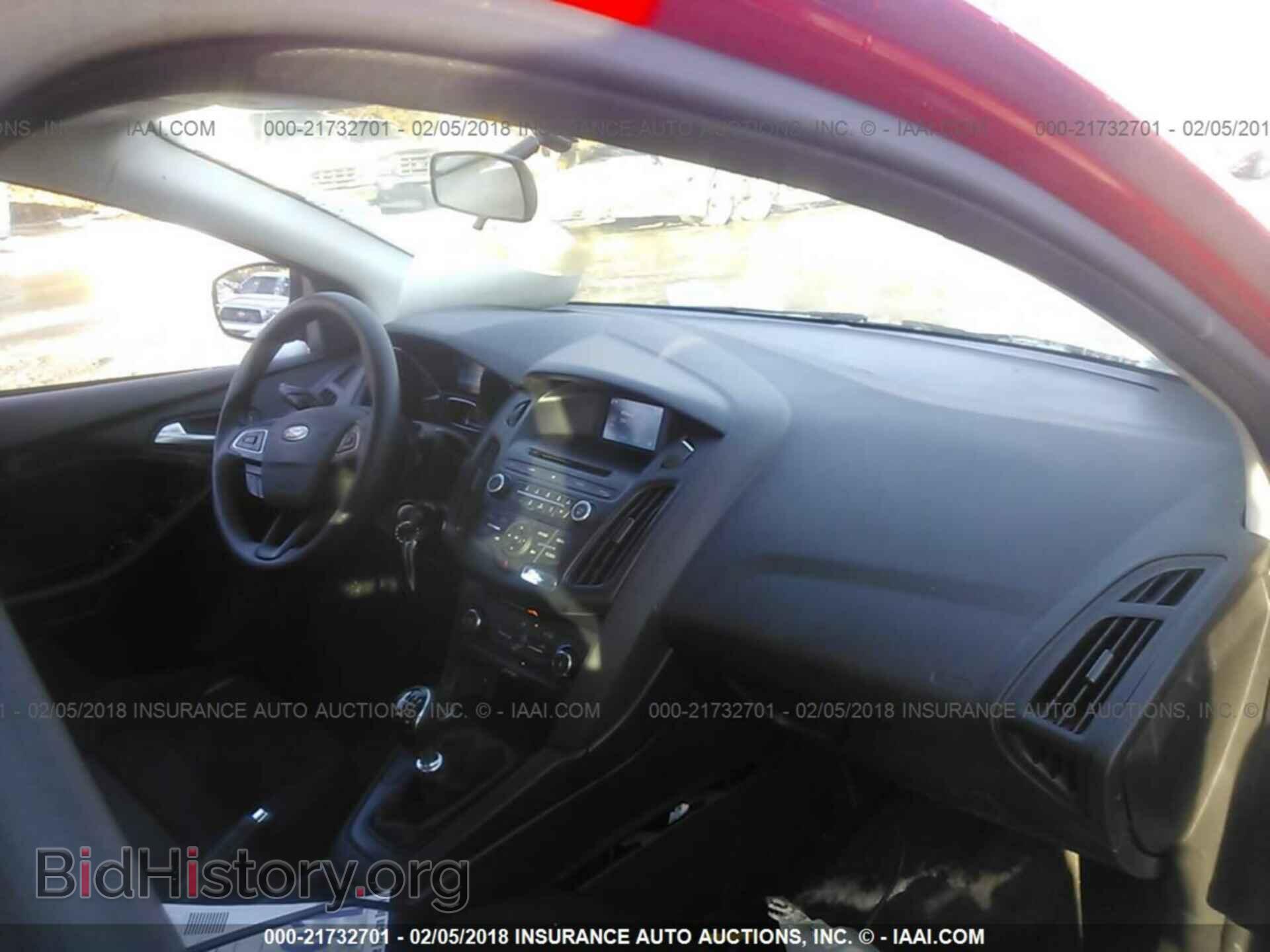 2015 Ford Focus - VIN: 1FADP3FE8FL292916 - Photo 5