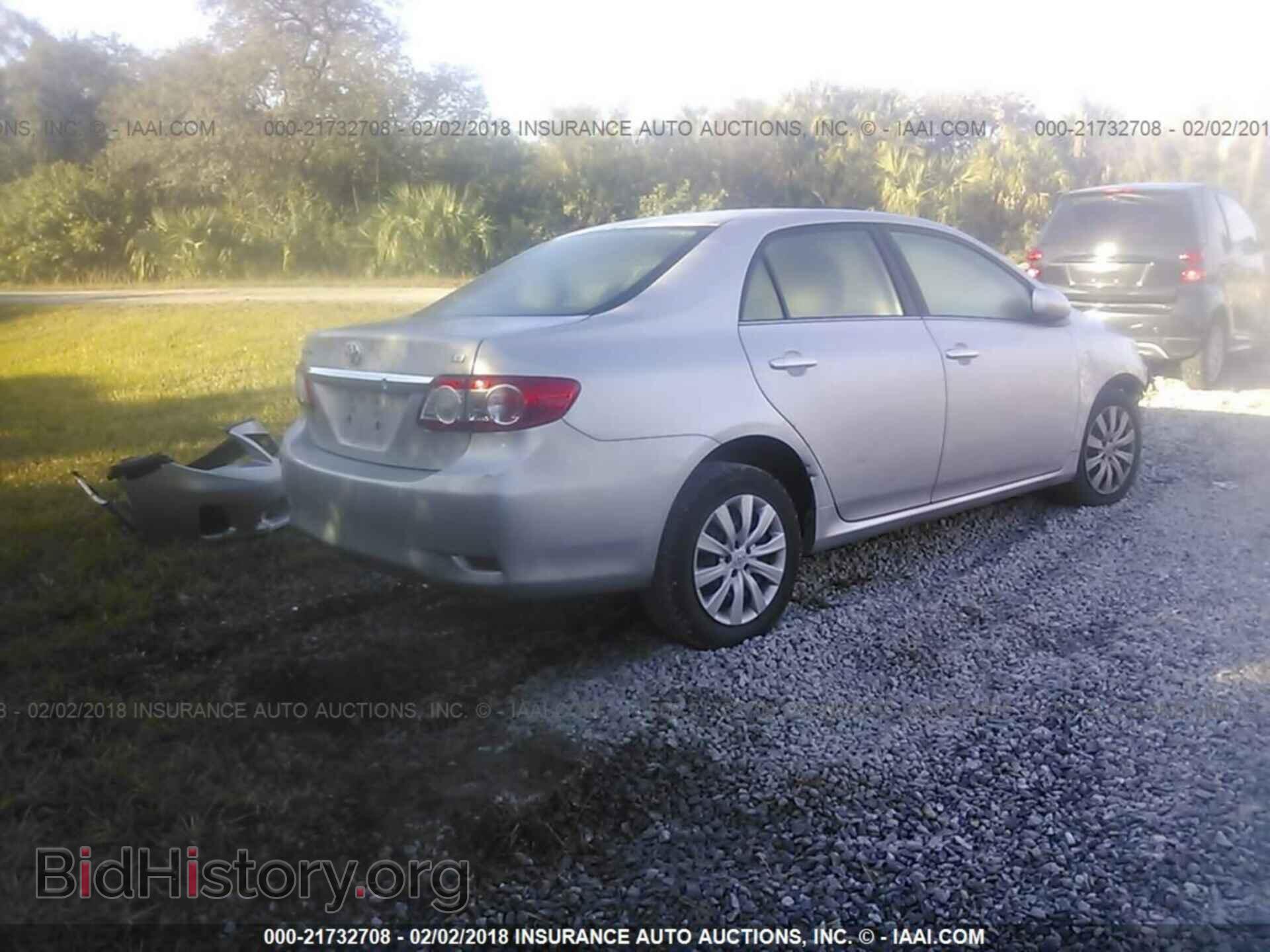2013 Toyota Corolla - VIN: 2T1BU4EE2DC942815 - Фото 4
