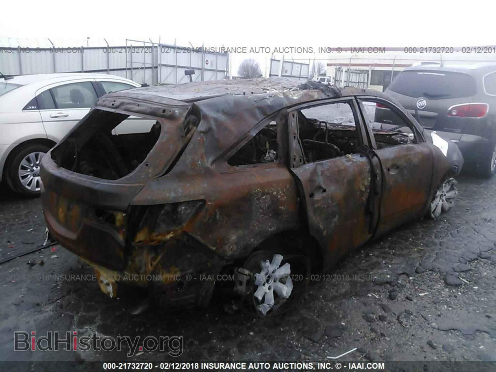 2015 Acura Mdx - VIN: 5FRYD4H88FB028923 - Фото 4