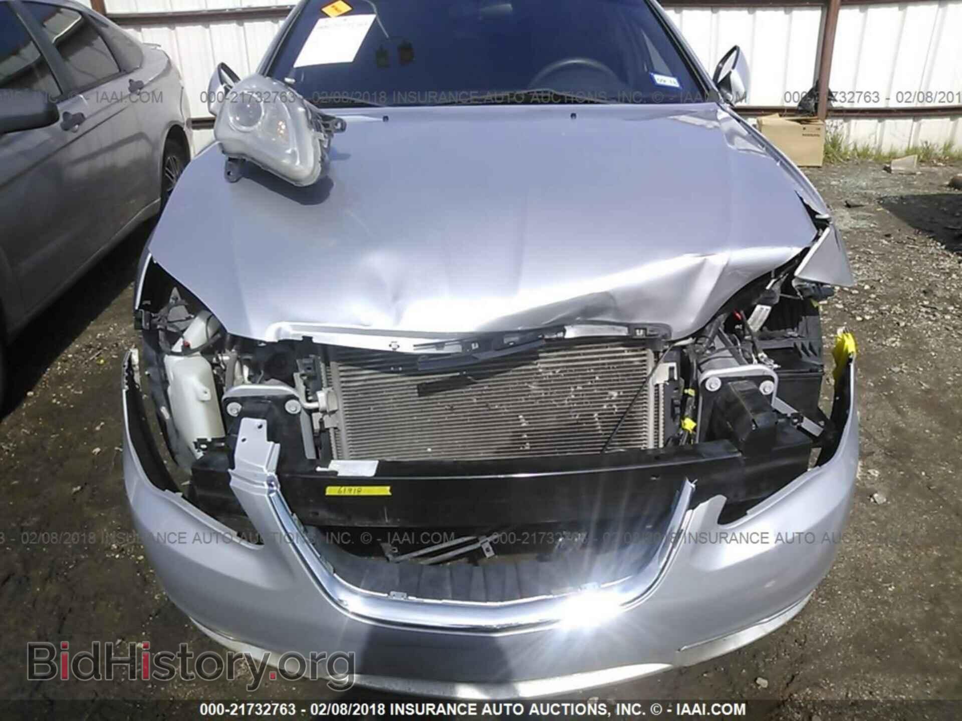 2012 Chrysler 200 - VIN: 1C3CCBAB6CN281572 - Фото 6