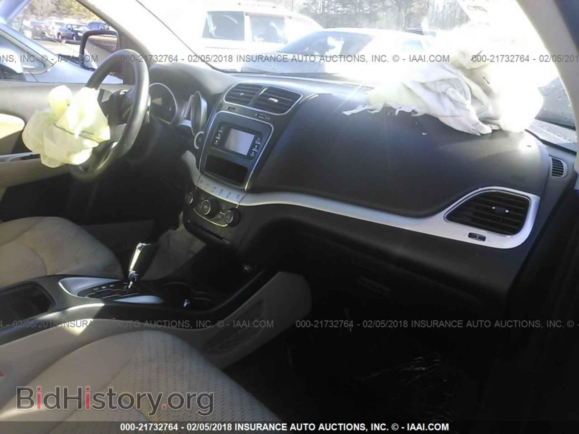 2014 Dodge Journey - VIN: 3C4PDCBGXET257322 - Фото 5