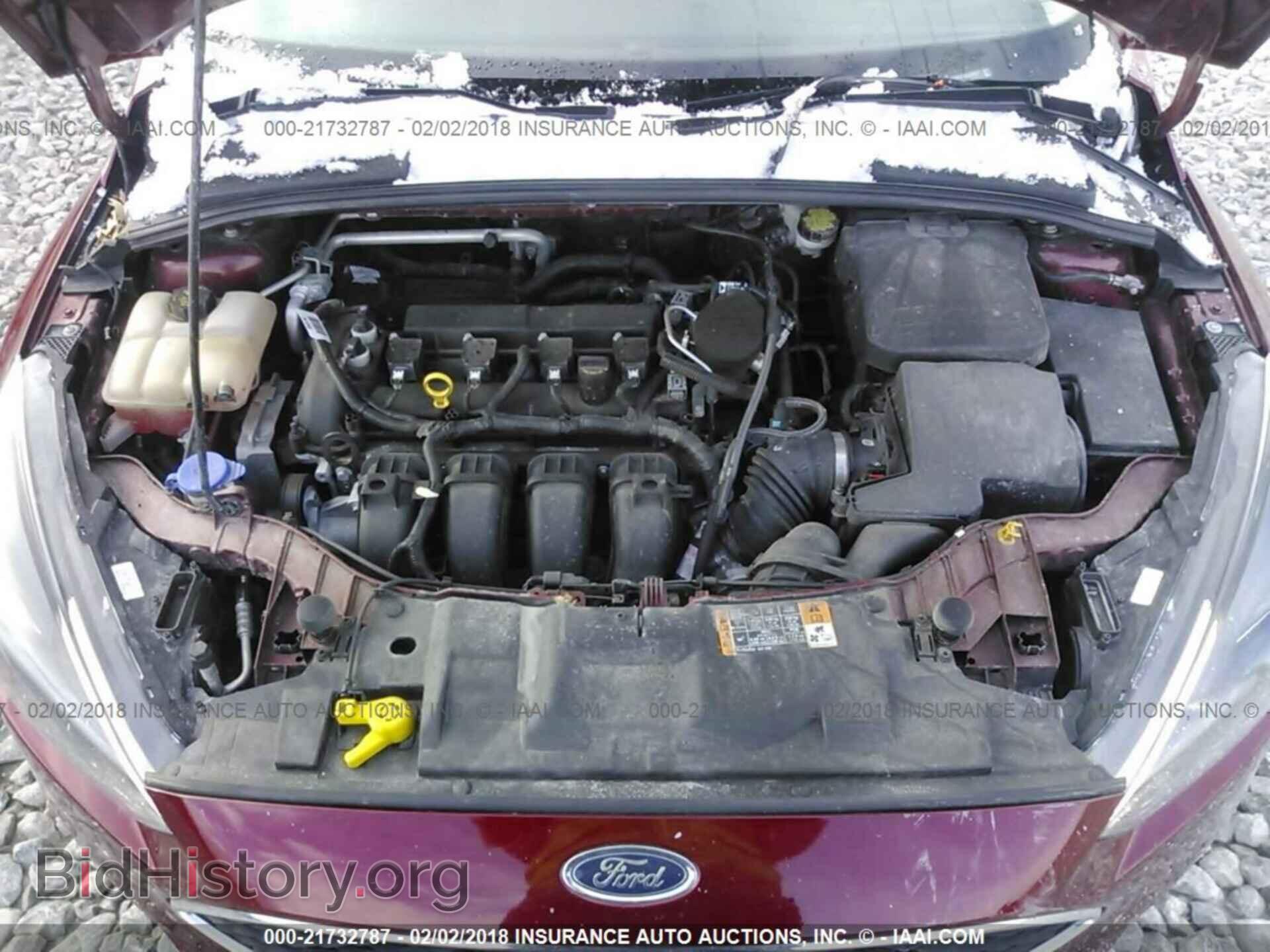 2016 Ford Focus - VIN: 1FADP3F27GL208527 - Photo 10