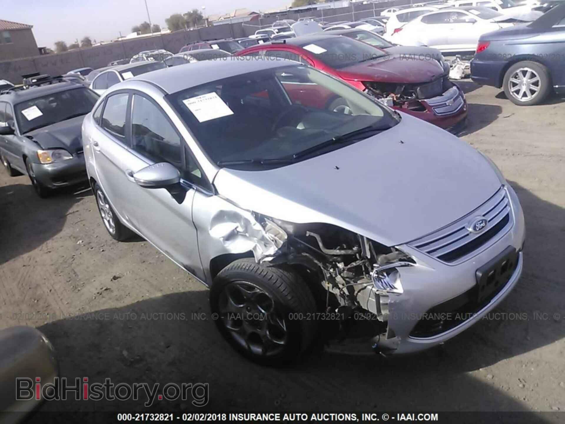 Photo 3FADP4CJ1BM122297 - Ford Fiesta 2011