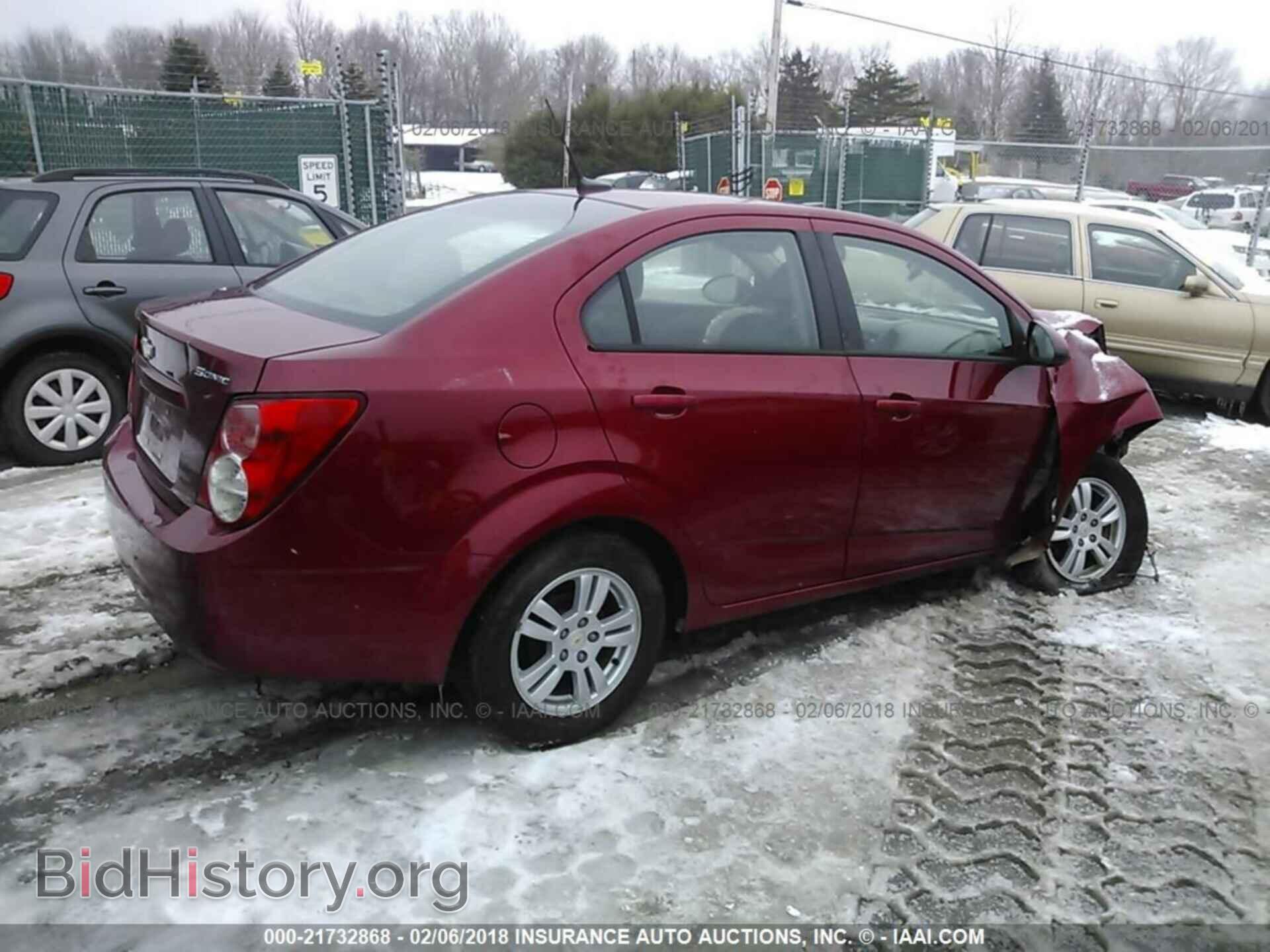 2012 Chevrolet Sonic - VIN: 1G1JA5SH9C4152740 - Фото 4