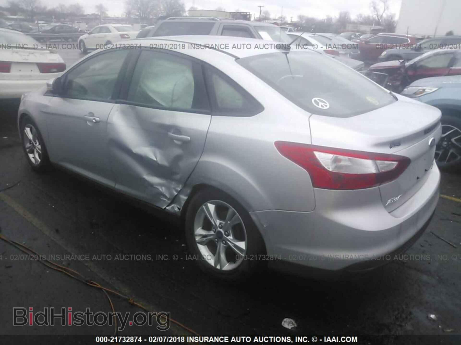 2014 Ford Focus - VIN: 1FADP3F27EL282401 - Фото 3
