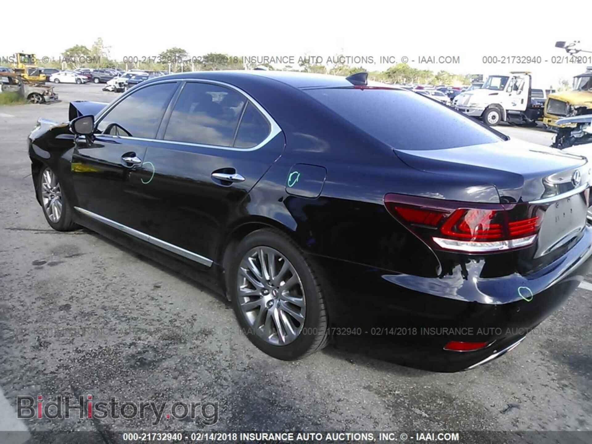 2014 Lexus Ls - VIN: JTHBL5EF2E5130686 - Фото 3