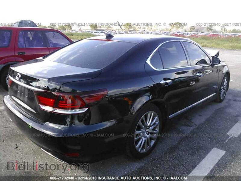 2014 Lexus LS (VIN JTHBL5EF2E5130686) — фото 4 из 10
