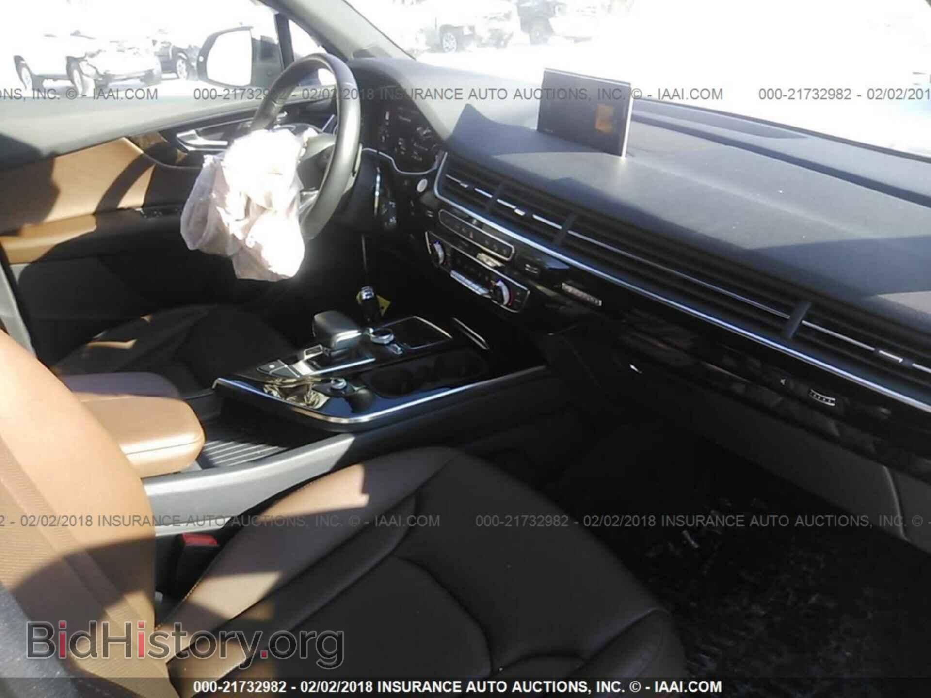 2017 Audi Q7 - VIN: WA1LAAF78HD041351 - Фото 5