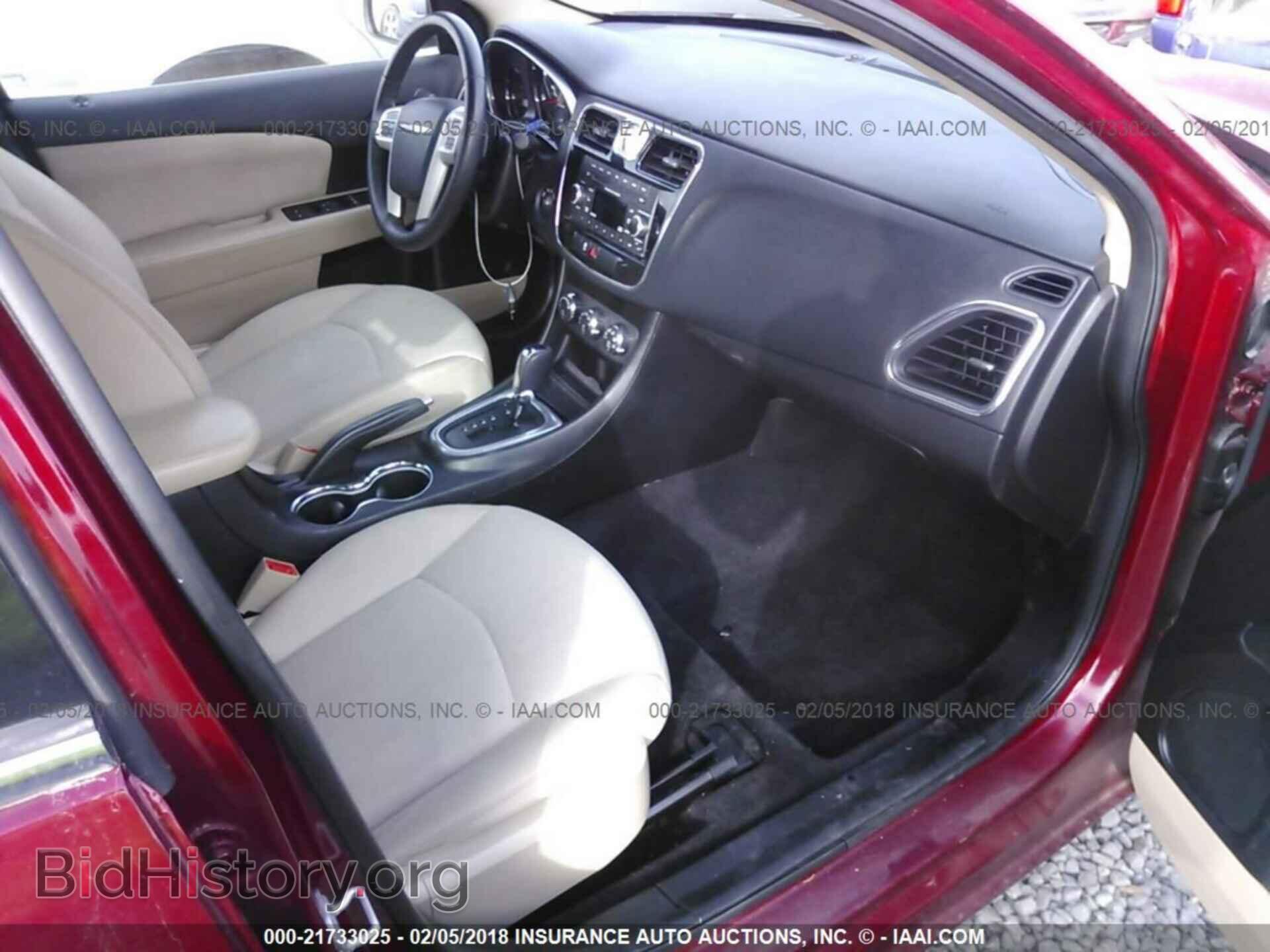2013 Chrysler 200 - VIN: 1C3CCBBB8DN525710 - Фото 5