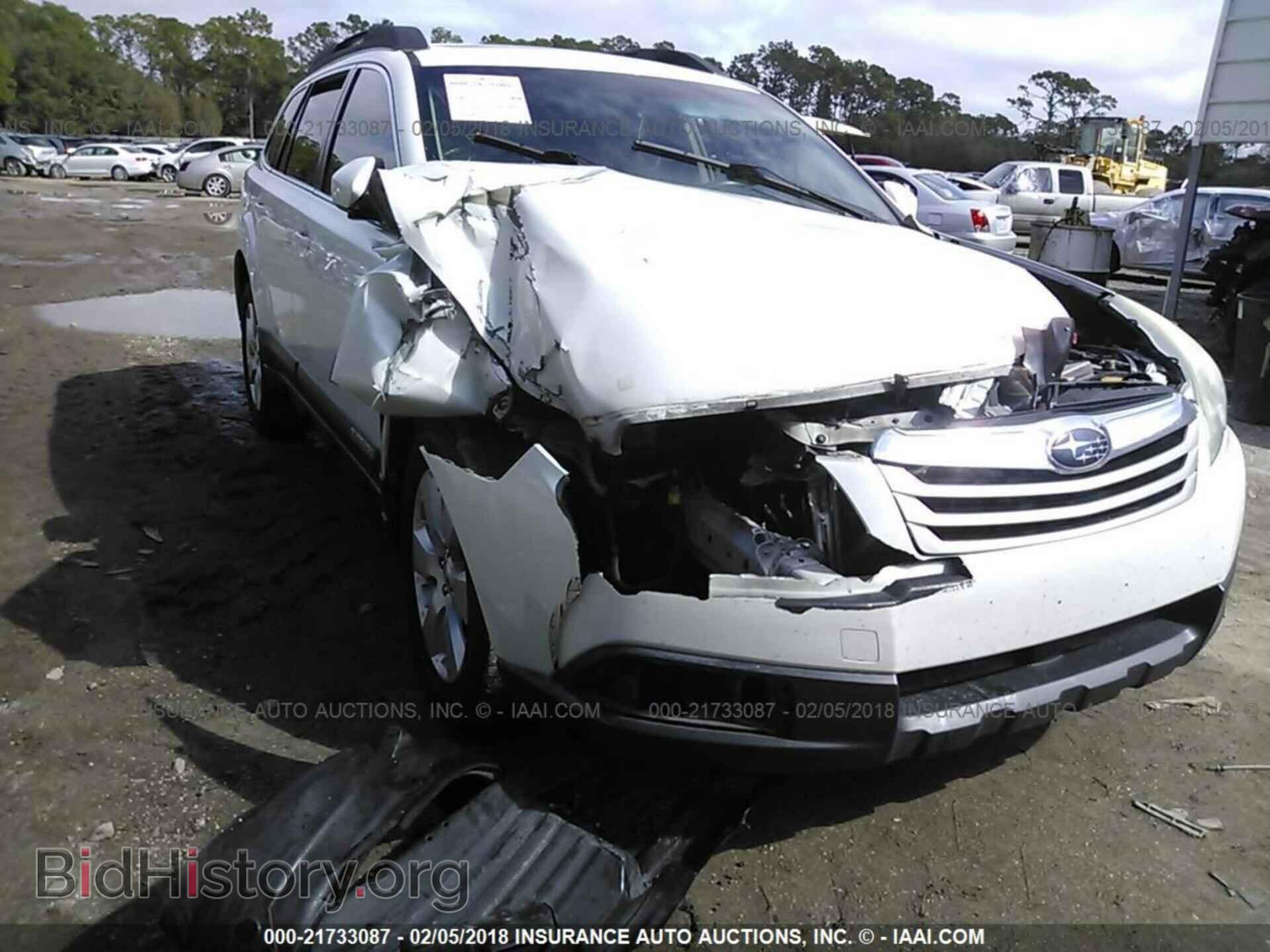 2011 Subaru Outback - VIN: 4S4BRBGC6B3340793 - Фото 6