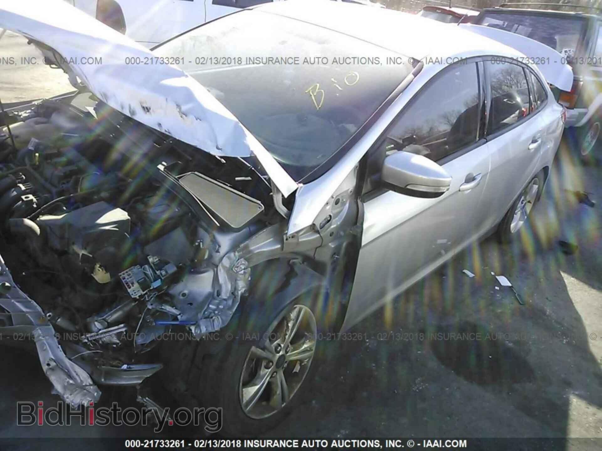 2014 Ford Focus - VIN: 1FADP3F29EL208820 - Photo 2