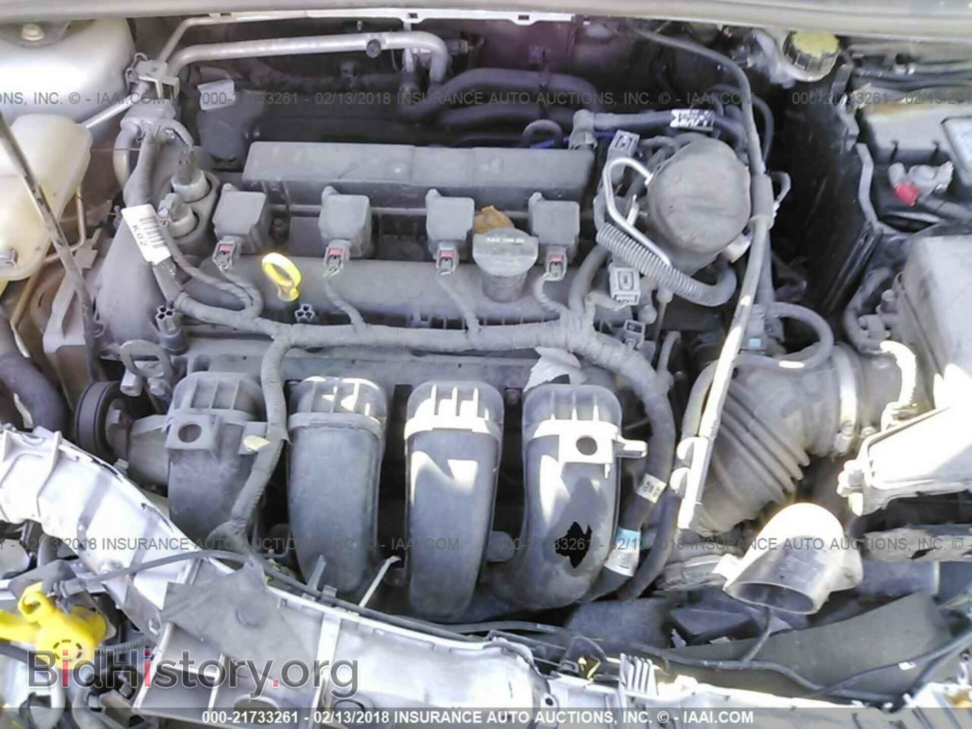 2014 Ford Focus - VIN: 1FADP3F29EL208820 - Photo 10