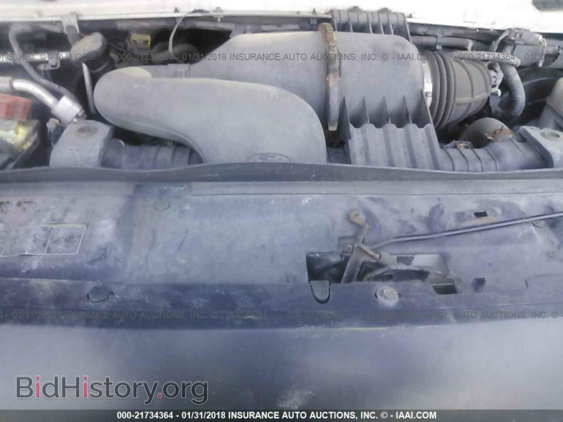 2011 Ford Econoline - VIN: 1FTNE2EL0BDA65660 - Photo 10