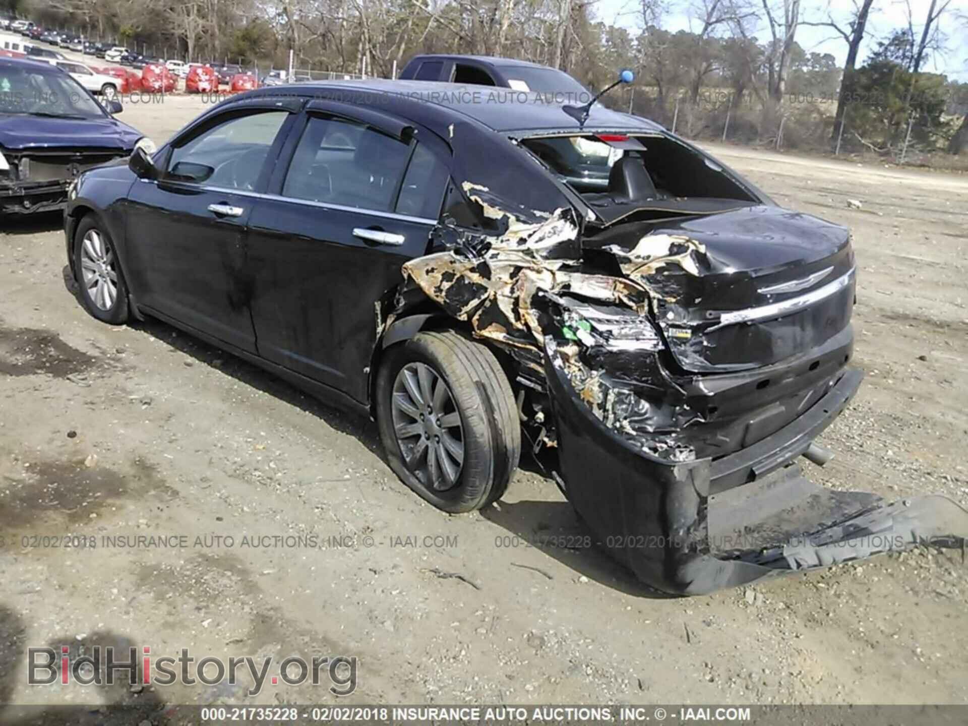 2013 Chrysler 200 - VIN: 1C3CCBCG0DN559702 - Фото 3