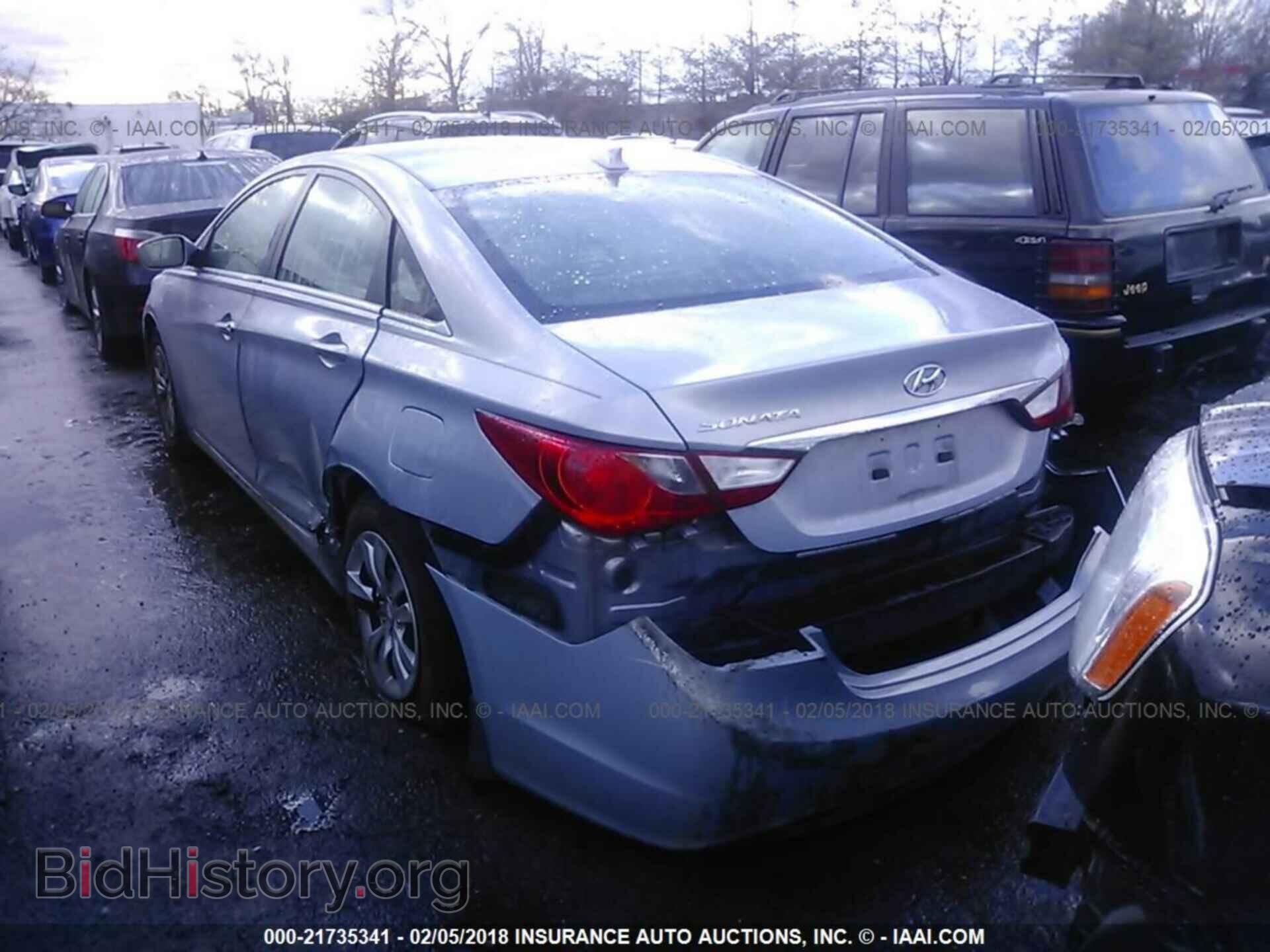 2012 Hyundai Sonata - VIN: 5NPEB4AC2CH358983 - Фото 6