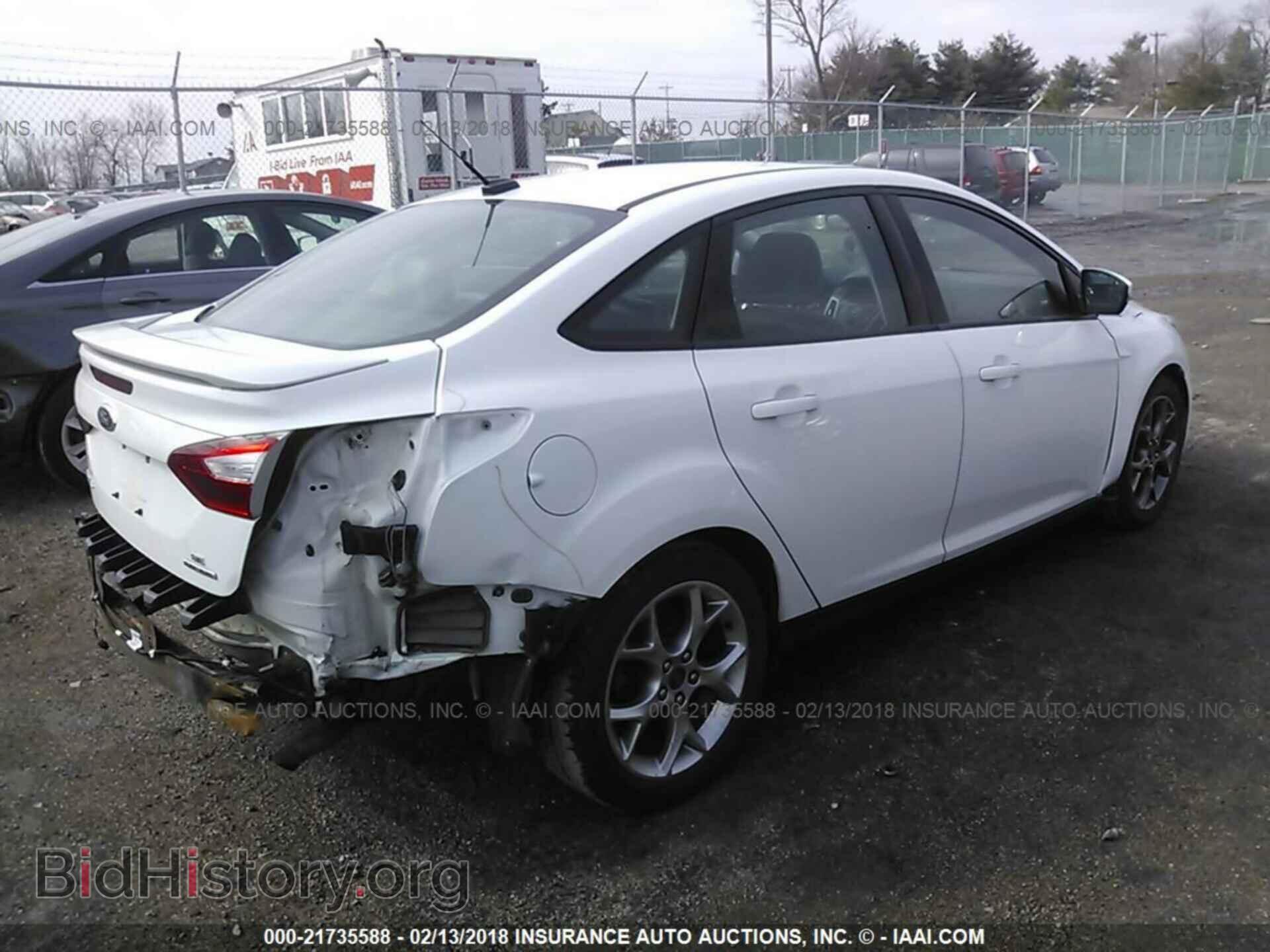 2013 Ford Focus - VIN: 1FADP3F24DL270415 - Фото 4