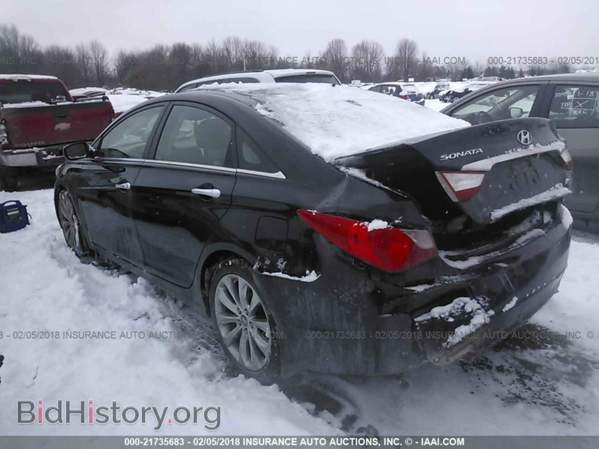 2012 Hyundai Sonata - VIN: 5NPEC4AC8CH418245 - Фото 3