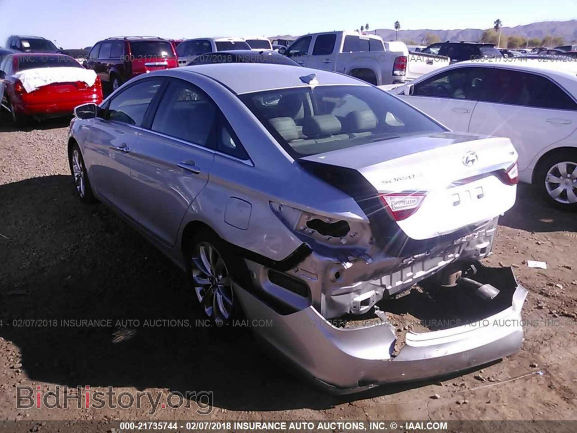 2012 Hyundai Sonata - VIN: 5NPEC4AB4CH367088 - Фото 3