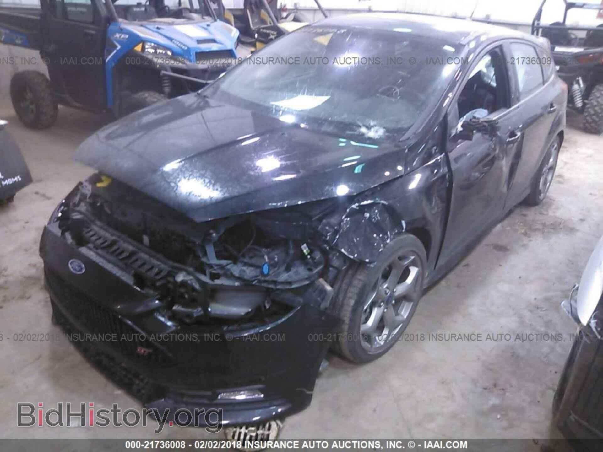 2015 Ford Focus - VIN: 1FADP3L95FL334482 - Photo 2