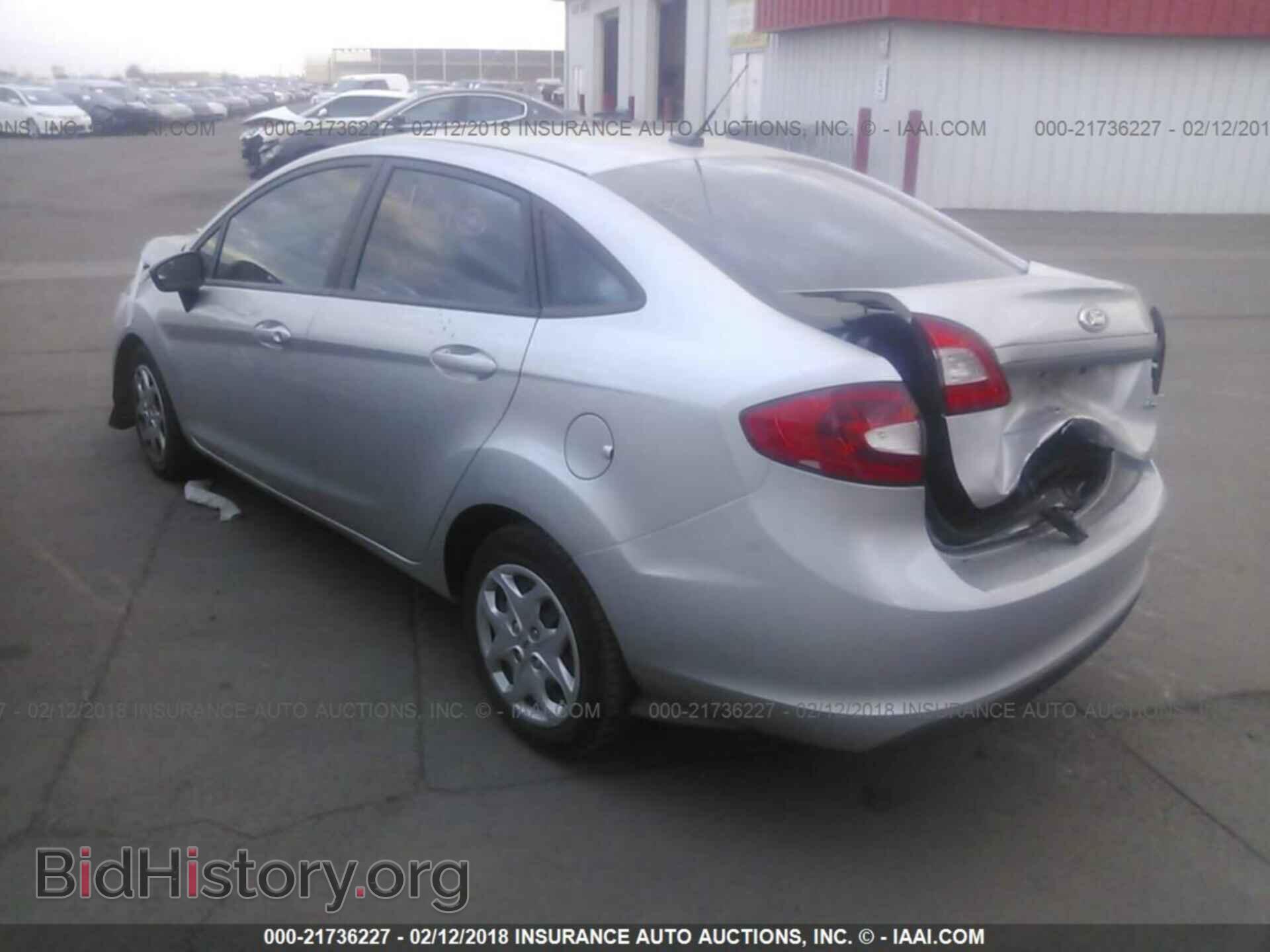 2012 Ford Fiesta - VIN: 3FADP4AJ0CM126412 - Фото 3