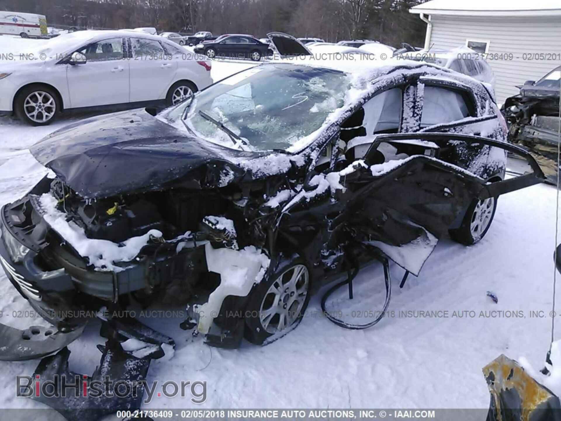 2014 Ford Fiesta - VIN: 3FADP4EJ0EM156703 - Фото 2