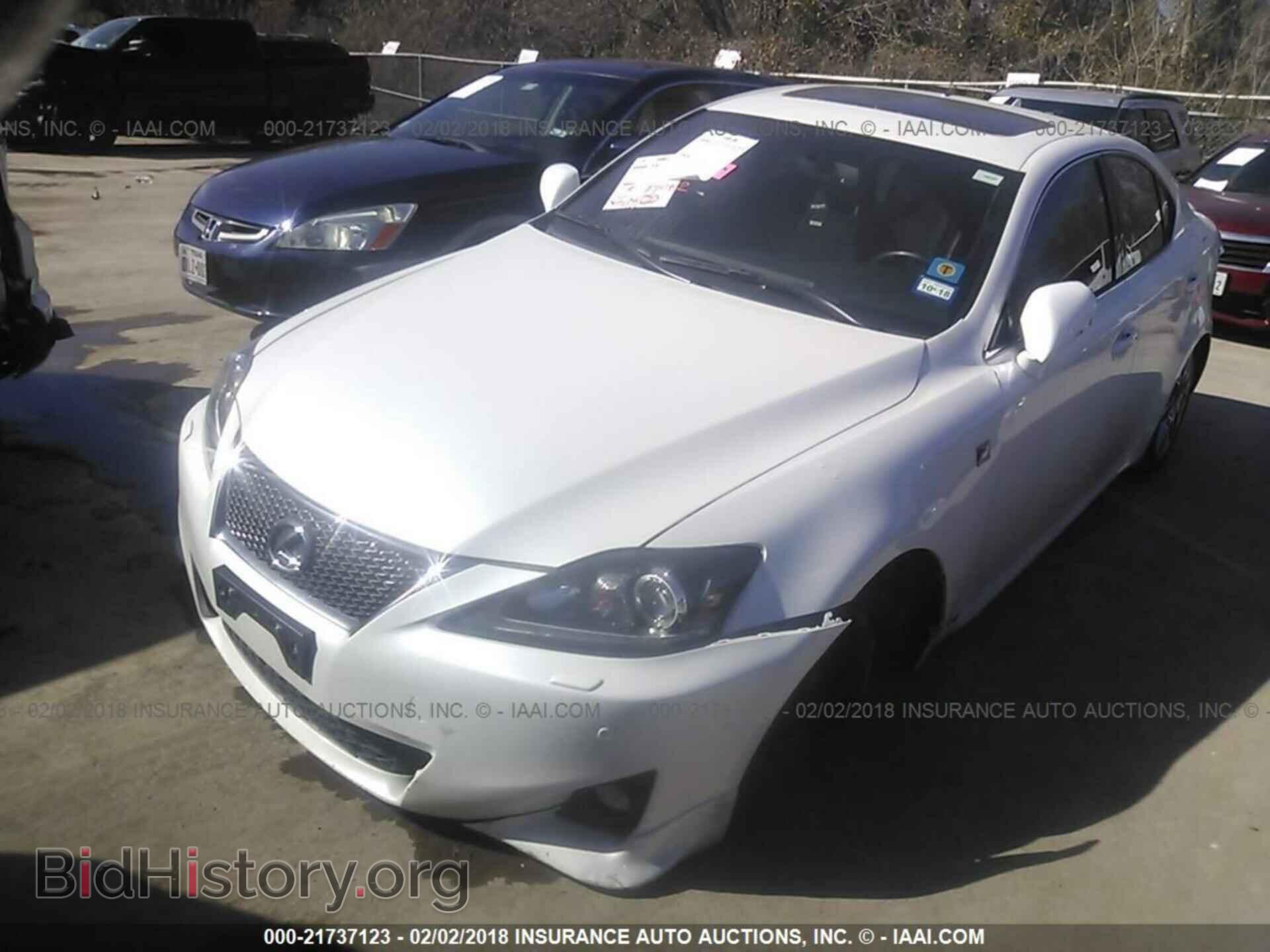 2011 Lexus Is - VIN: JTHBE5C23B5027282 - Фото 2