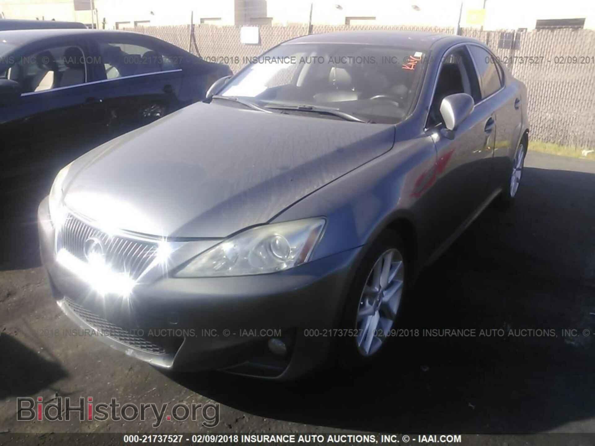 2013 Lexus Is - VIN: JTHBF5C20D5186597 - Photo 2