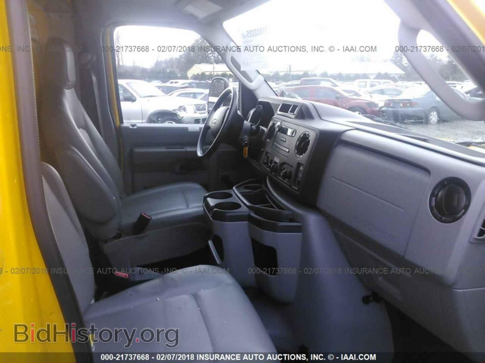 2016 Ford Econoline - VIN: 1FDWE3FSXGDC34473 - Photo 5