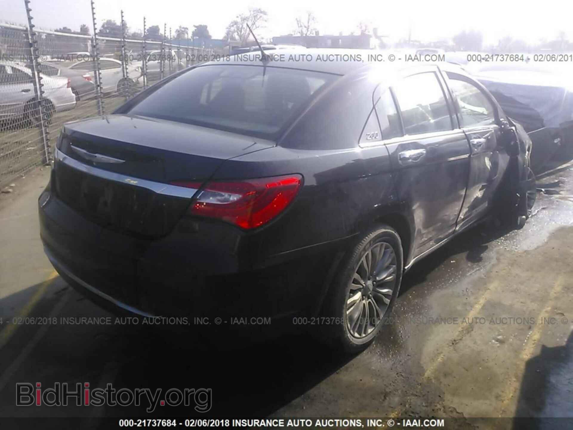 2012 Chrysler 200 - VIN: 1C3CCBCG2CN304659 - Фото 4