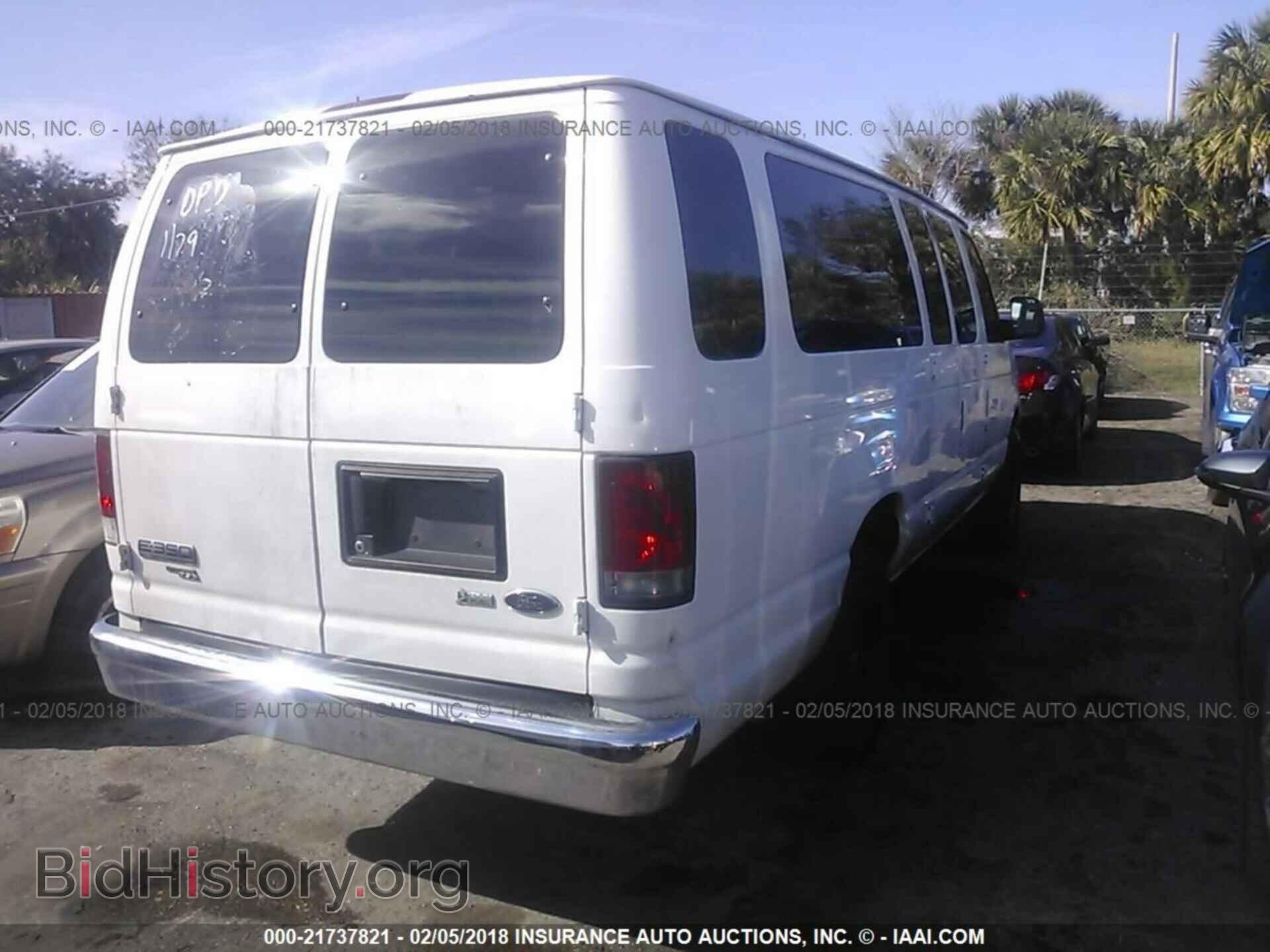 2012 Ford Econoline - VIN: 1FBSS3BL4CDA32303 - Фото 4