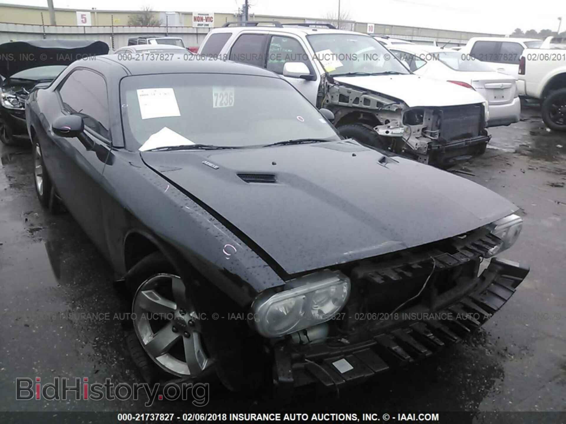 Фотография 2C3CDYBTXDH742273 - Dodge Challenger 2013