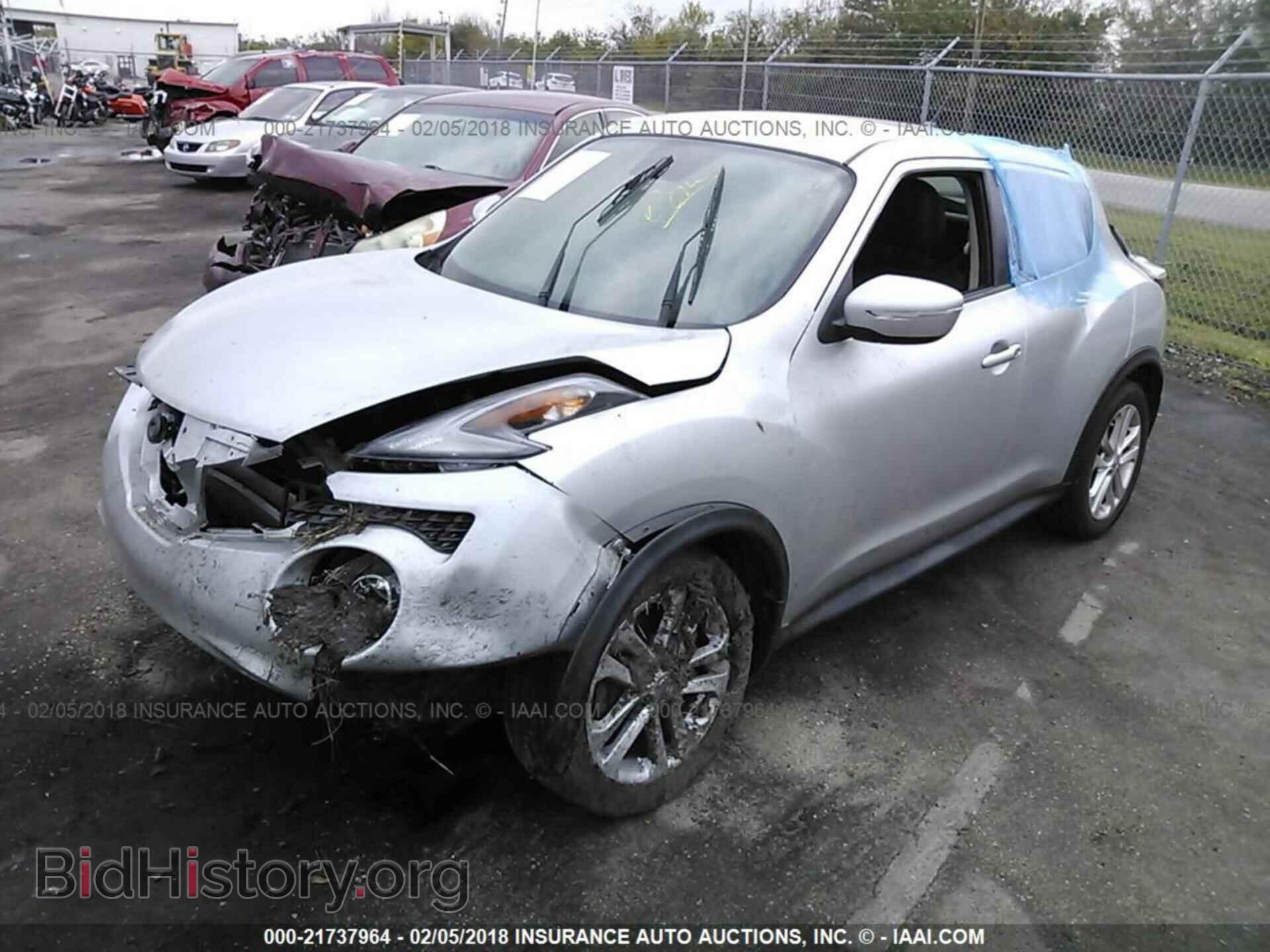 2015 Nissan Juke - VIN: JN8AF5MR8FT512819 - Фото 2