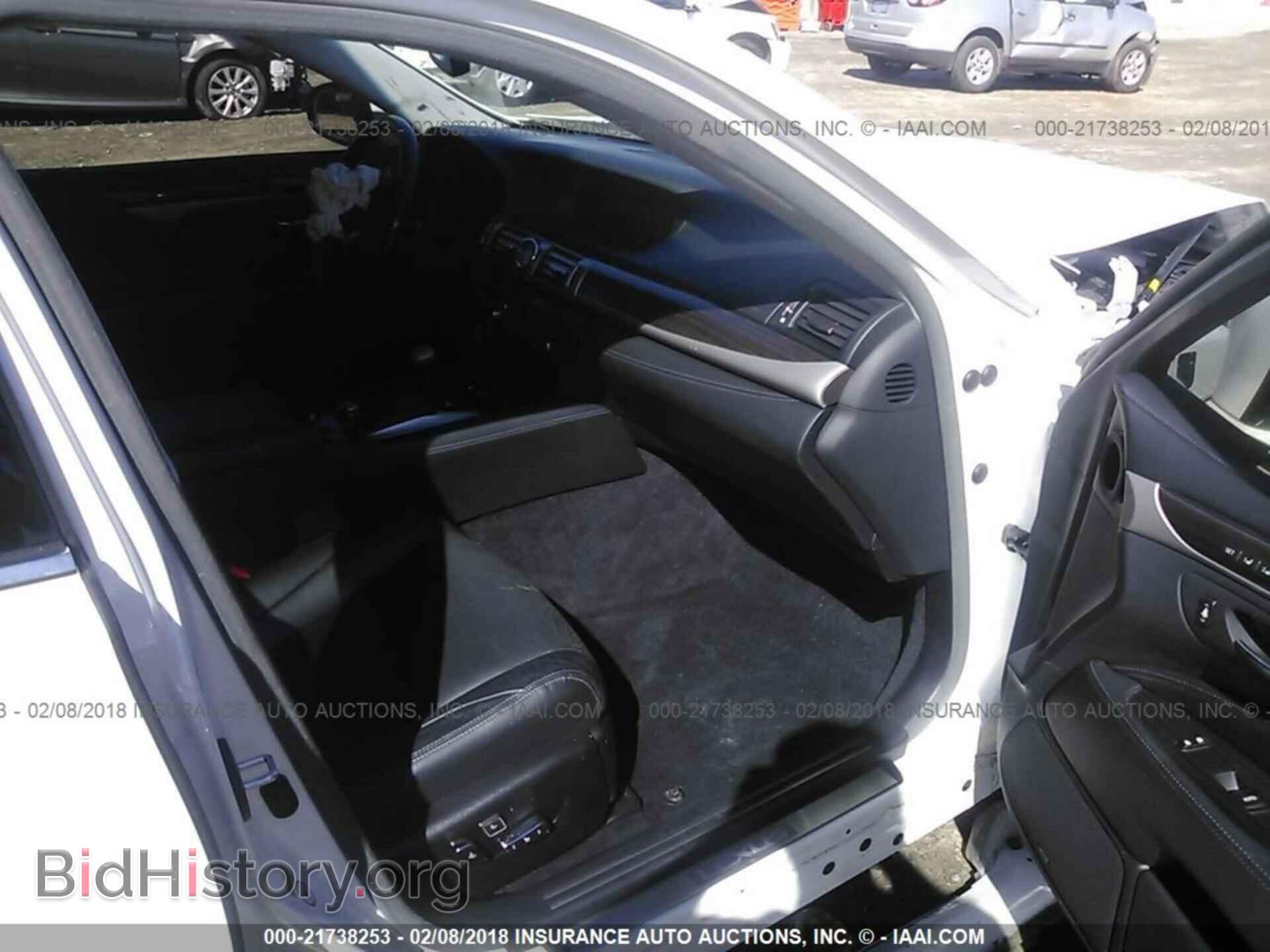 2014 Lexus Ls - VIN: JTHBL5EFXE5129883 - Photo 5
