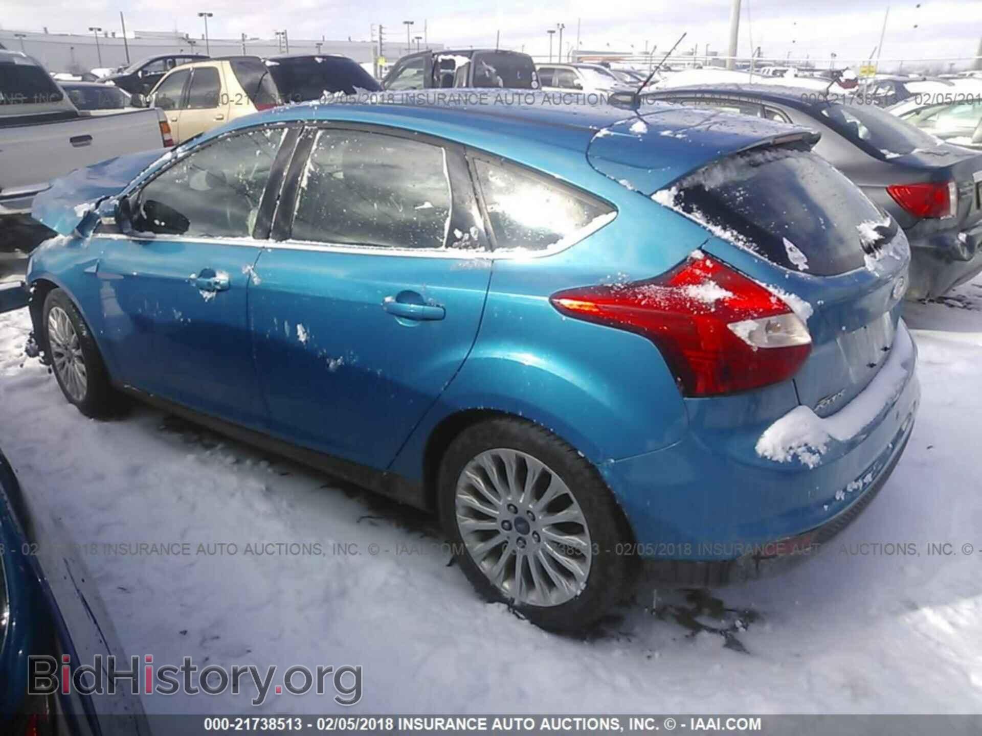 2012 Ford Focus - VIN: 1FAHP3N23CL293718 - Photo 3