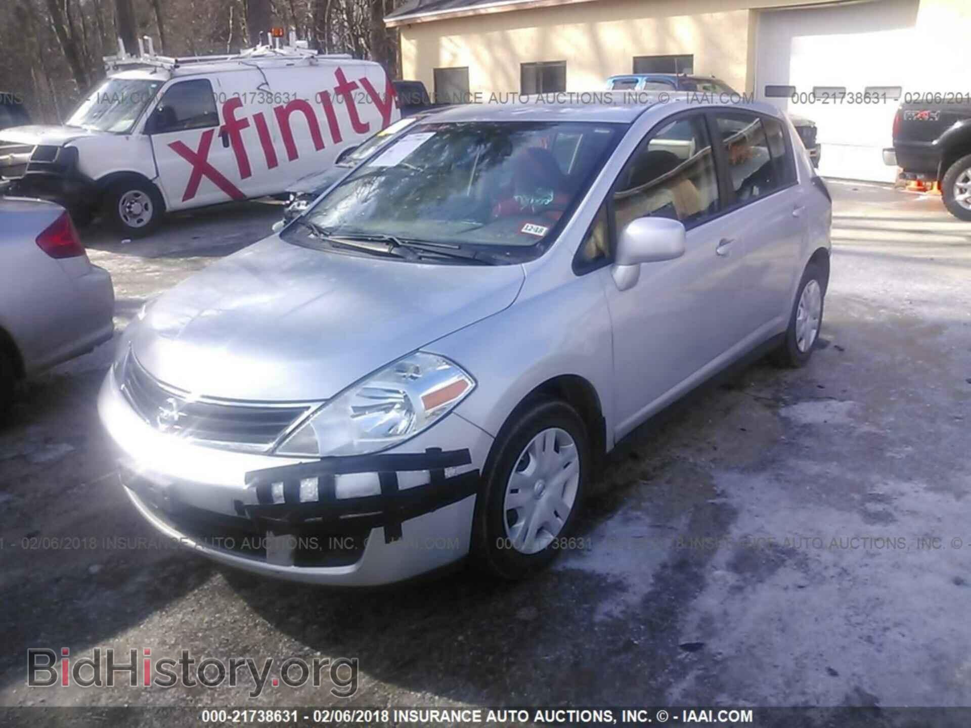 2011 Nissan Versa - VIN: 3N1BC1CP2BL410581 - Фото 2