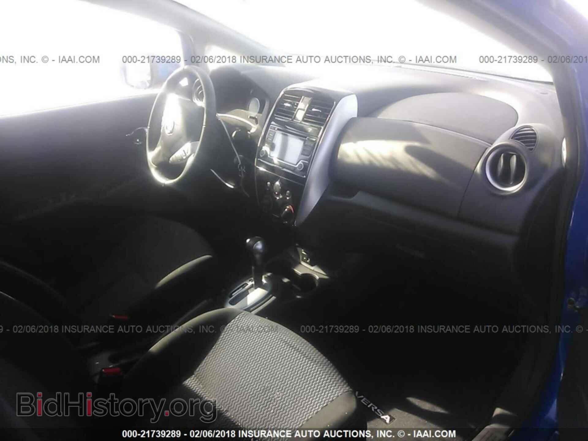 2017 Nissan Versa note - VIN: 3N1CE2CP6HL377999 - Фото 5