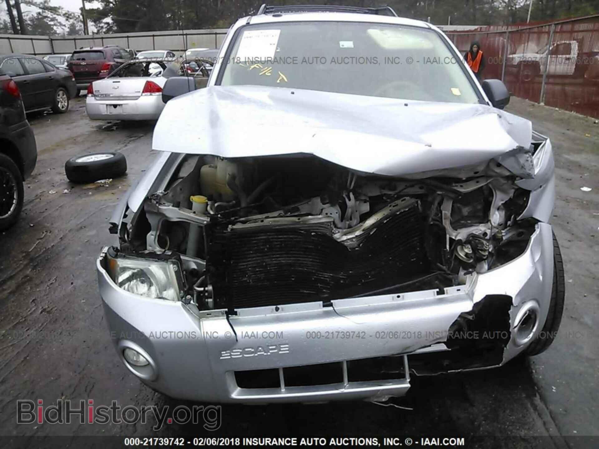 2012 Ford Escape - VIN: 1FMCU0D73CKB03443 - Photo 6