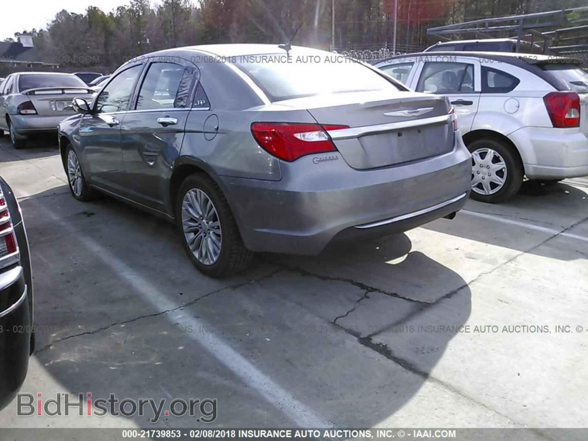 2012 Chrysler 200 - VIN: 1C3CCBCB6CN242008 - Photo 3