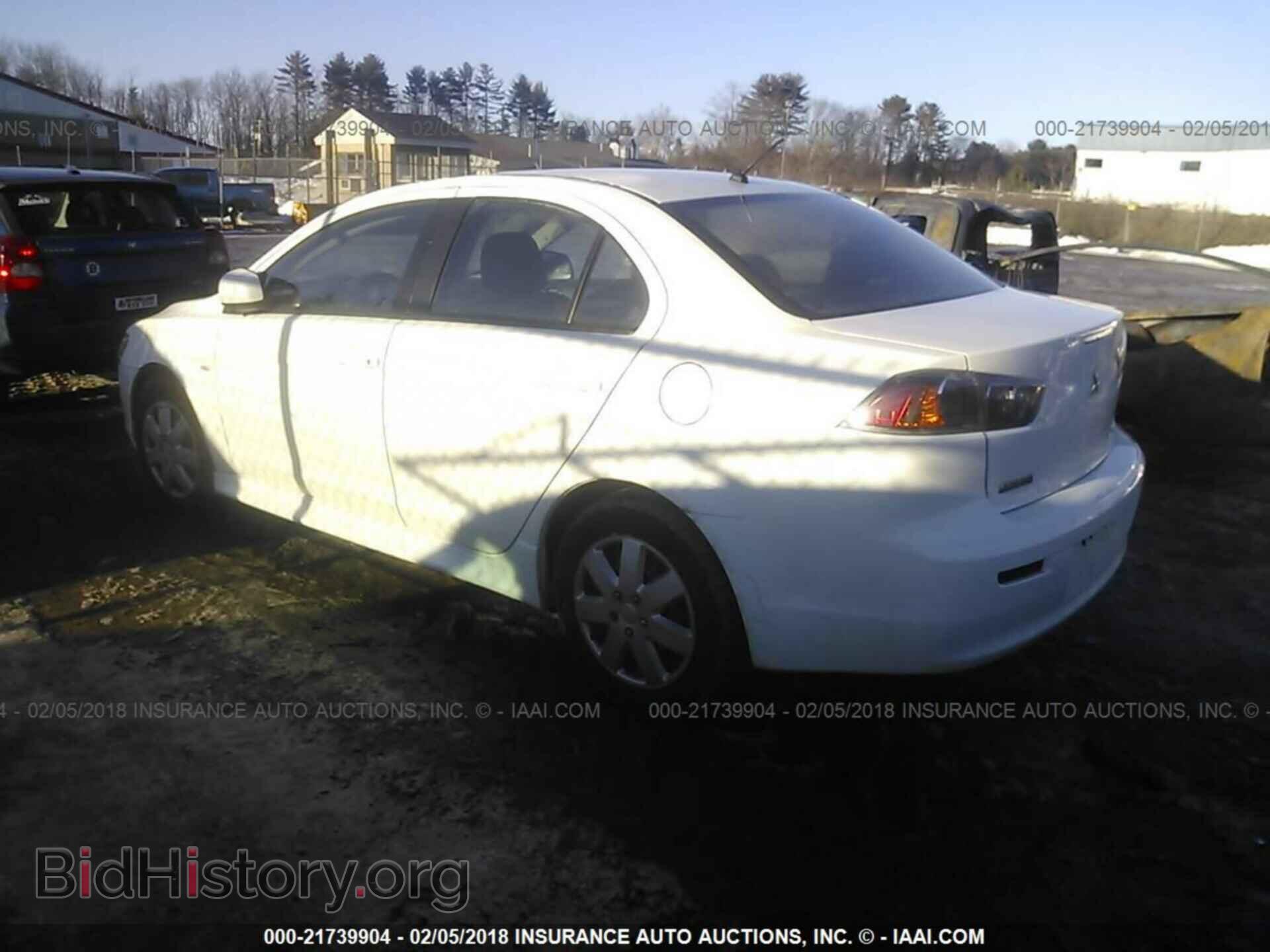 2013 Mitsubishi Lancer - VIN: JA32U2FU8DU019122 - Фото 3