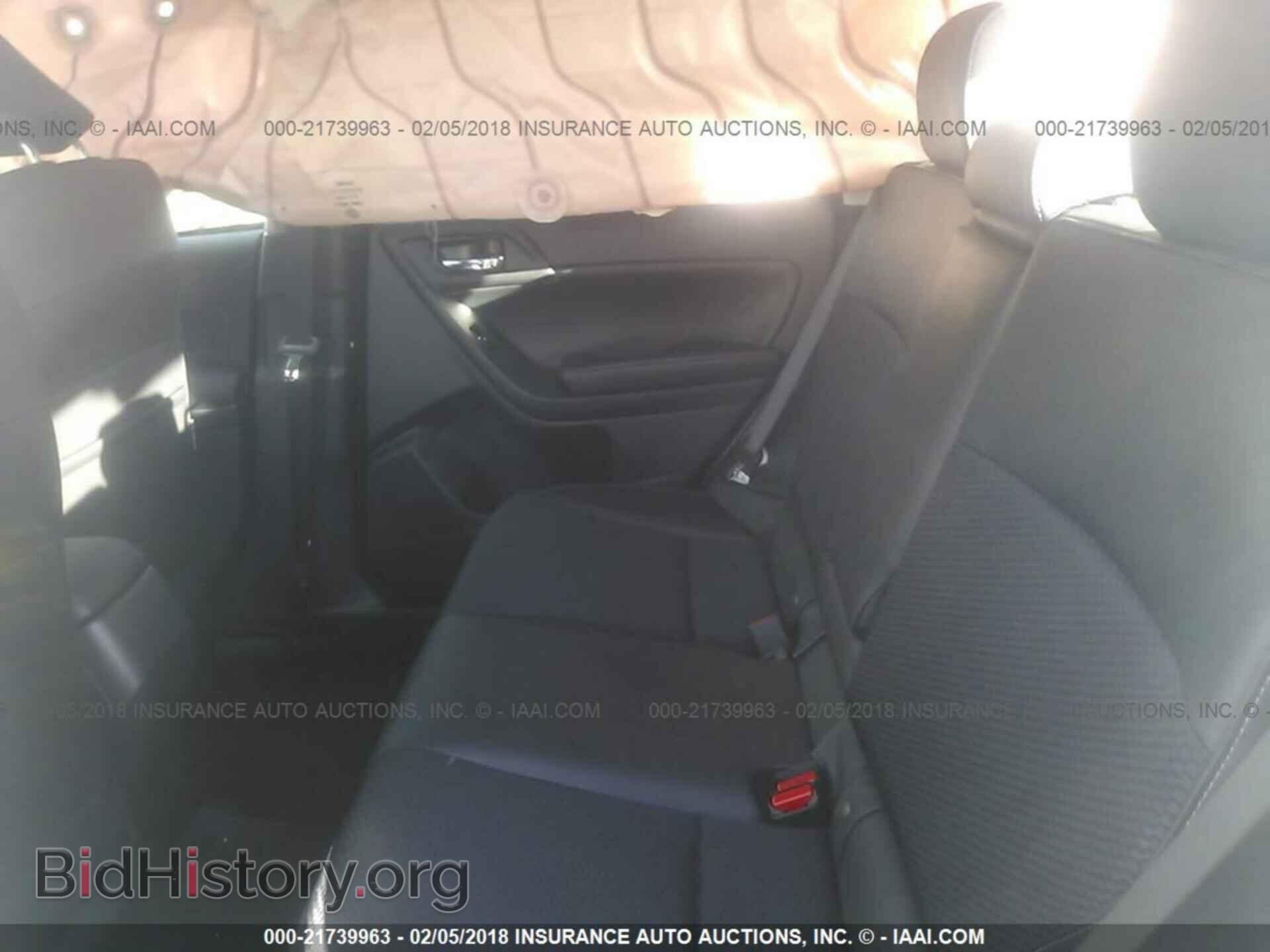 2018 Subaru Forester - VIN: JF2SJGEC9JH464443 - Photo 8