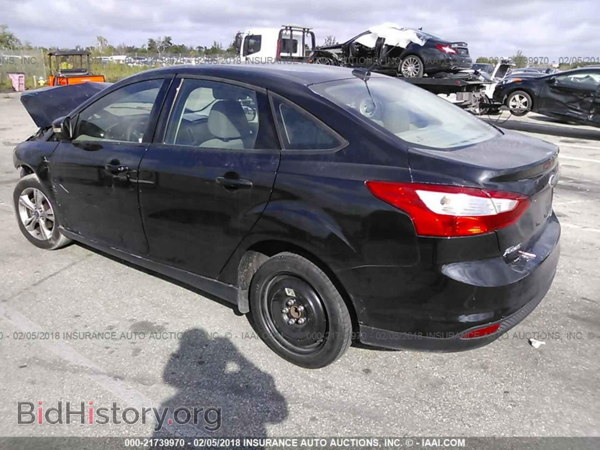 2013 Ford Focus - VIN: 1FADP3F25DL205346 - Фото 3