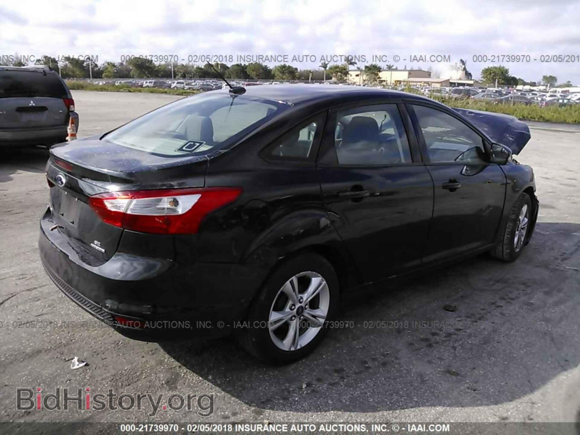 2013 Ford Focus - VIN: 1FADP3F25DL205346 - Фото 4