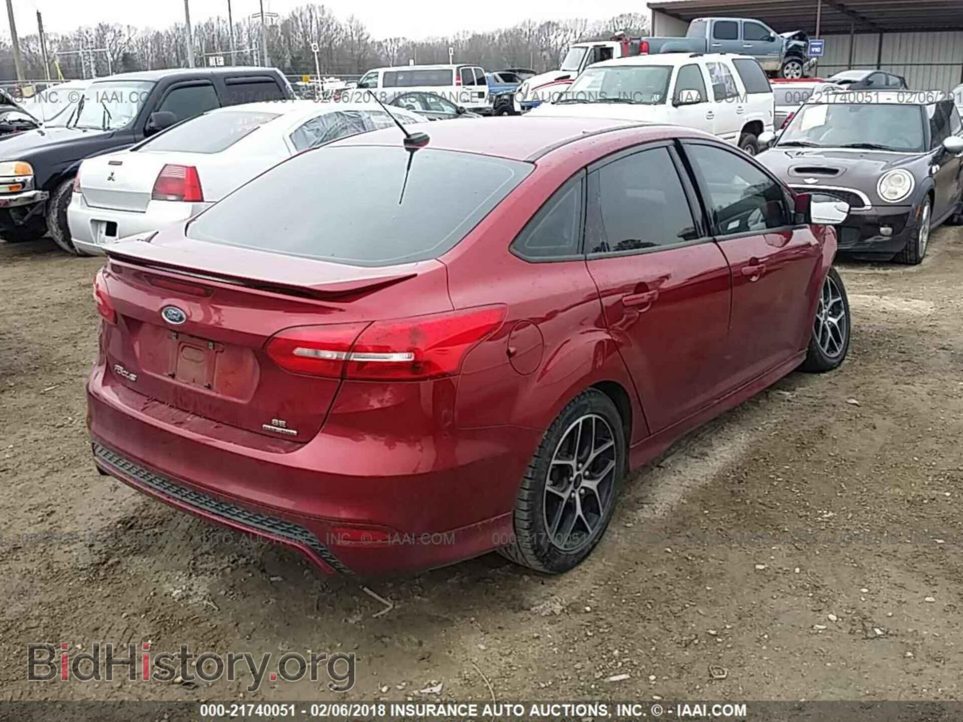 2016 Ford Focus - VIN: 1FADP3F21GL261367 - Фото 4