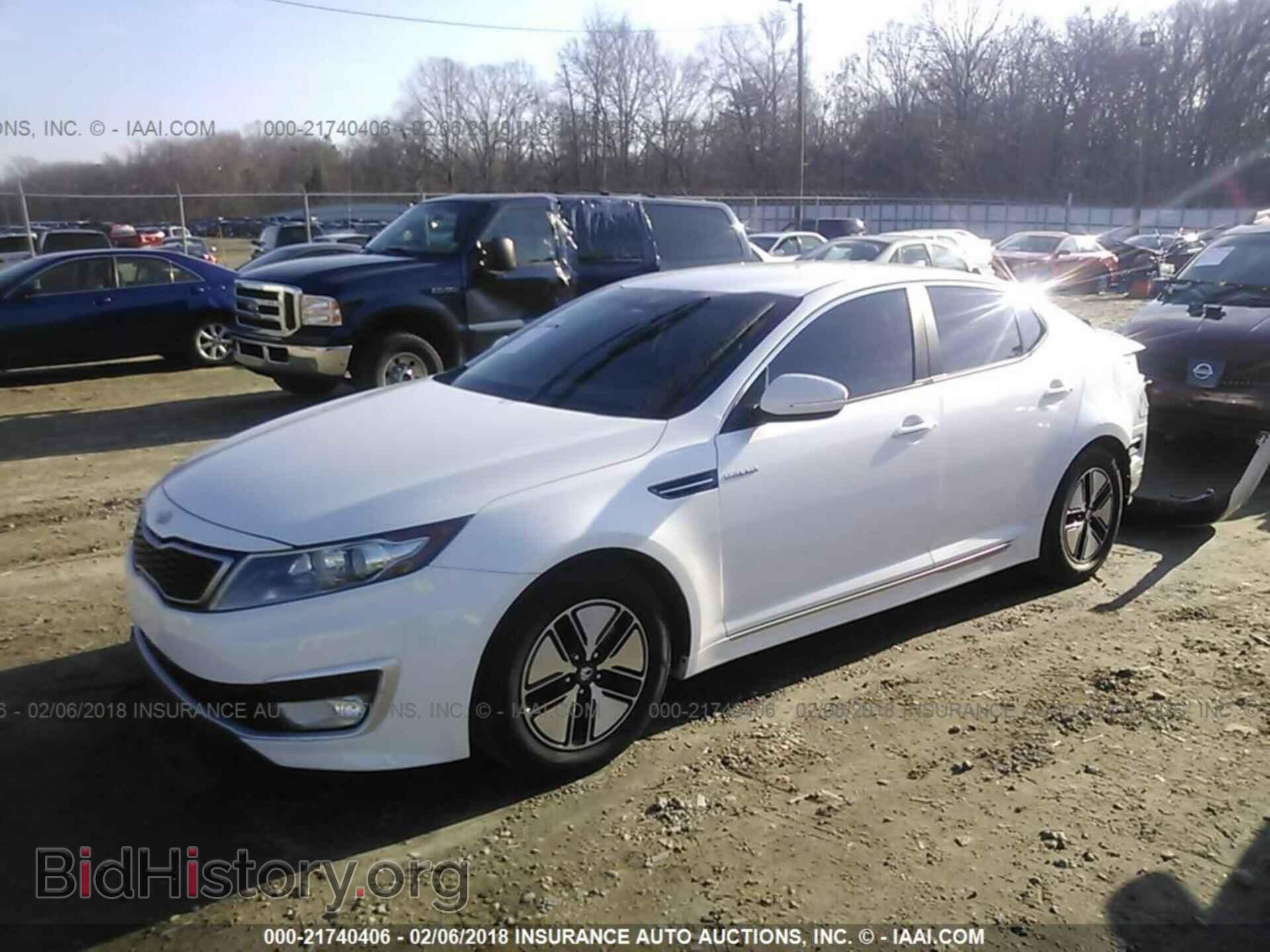 2013 Kia Optima - VIN: KNAGM4AD1D5043733 - Photo 2