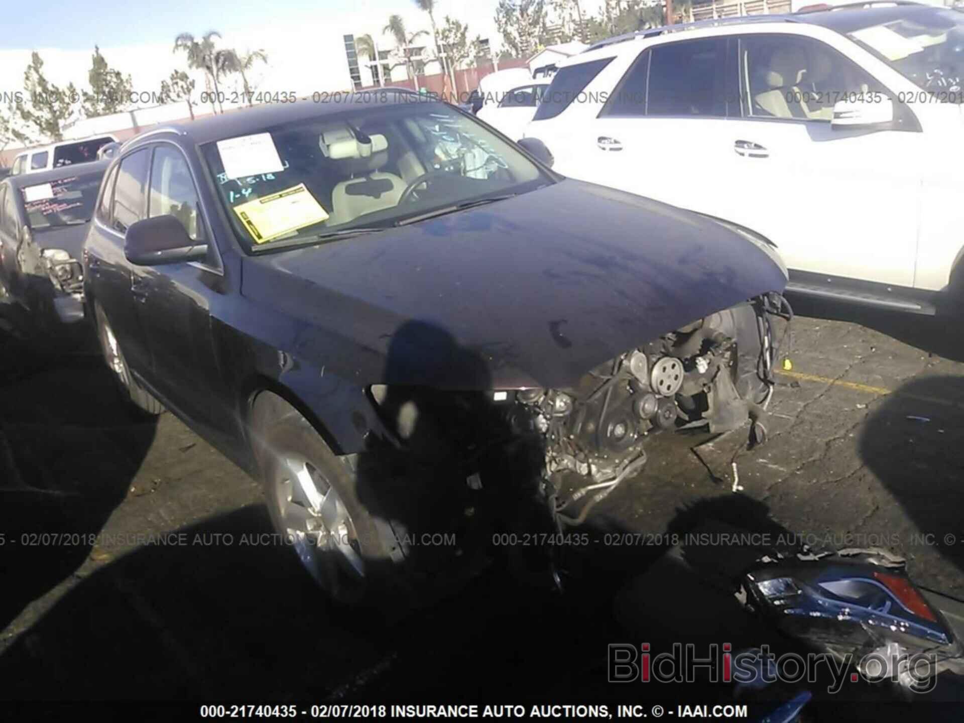 Photo WA1LFAFP6CA083495 - Audi Q5 2012