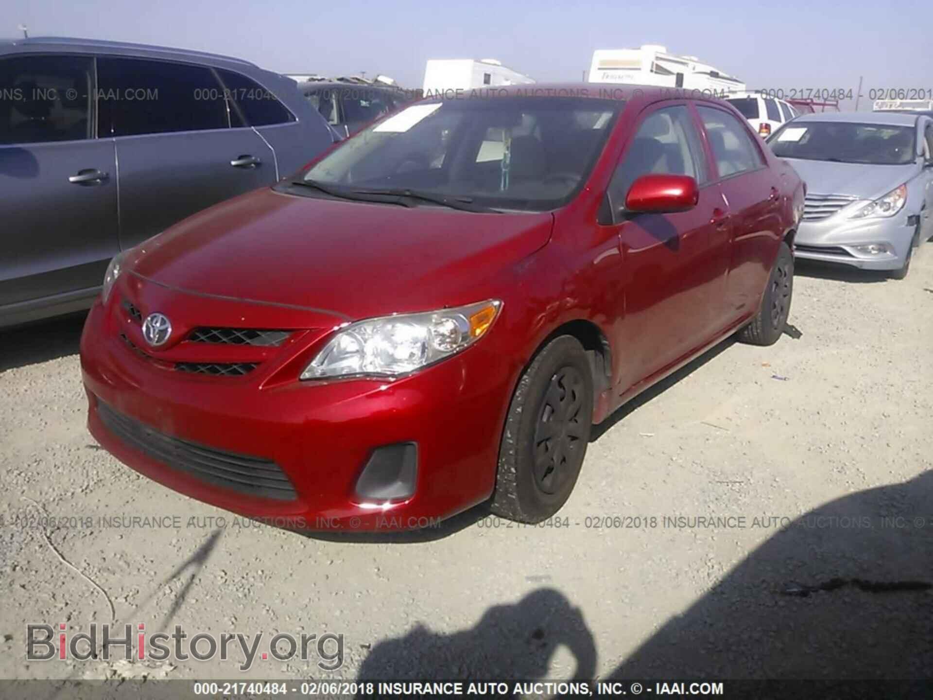 2013 Toyota Corolla - VIN: 5YFBU4EE0DP094109 - Фото 2