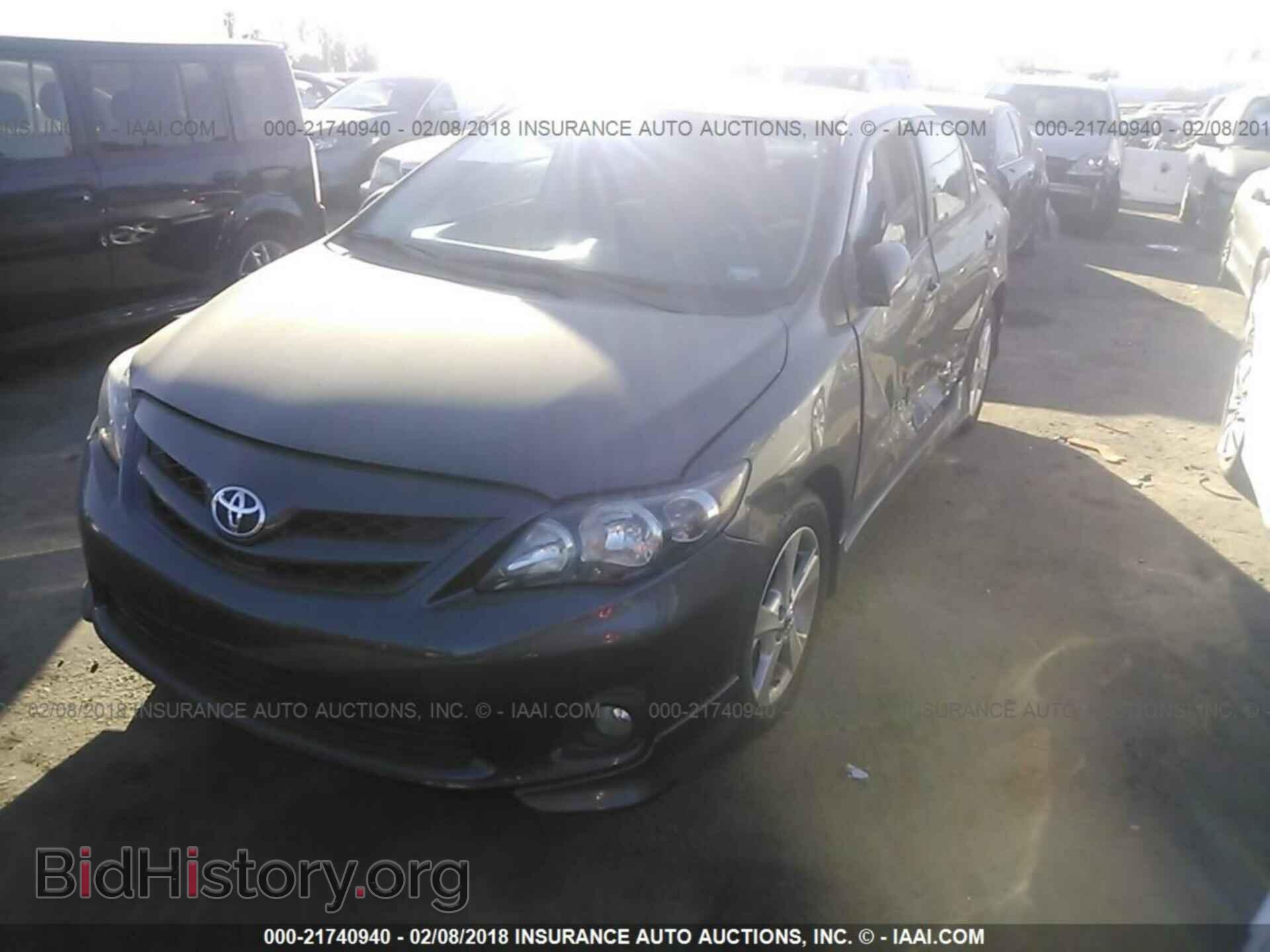 2013 Toyota Corolla - VIN: 5YFBU4EE9DP131237 - Фото 2