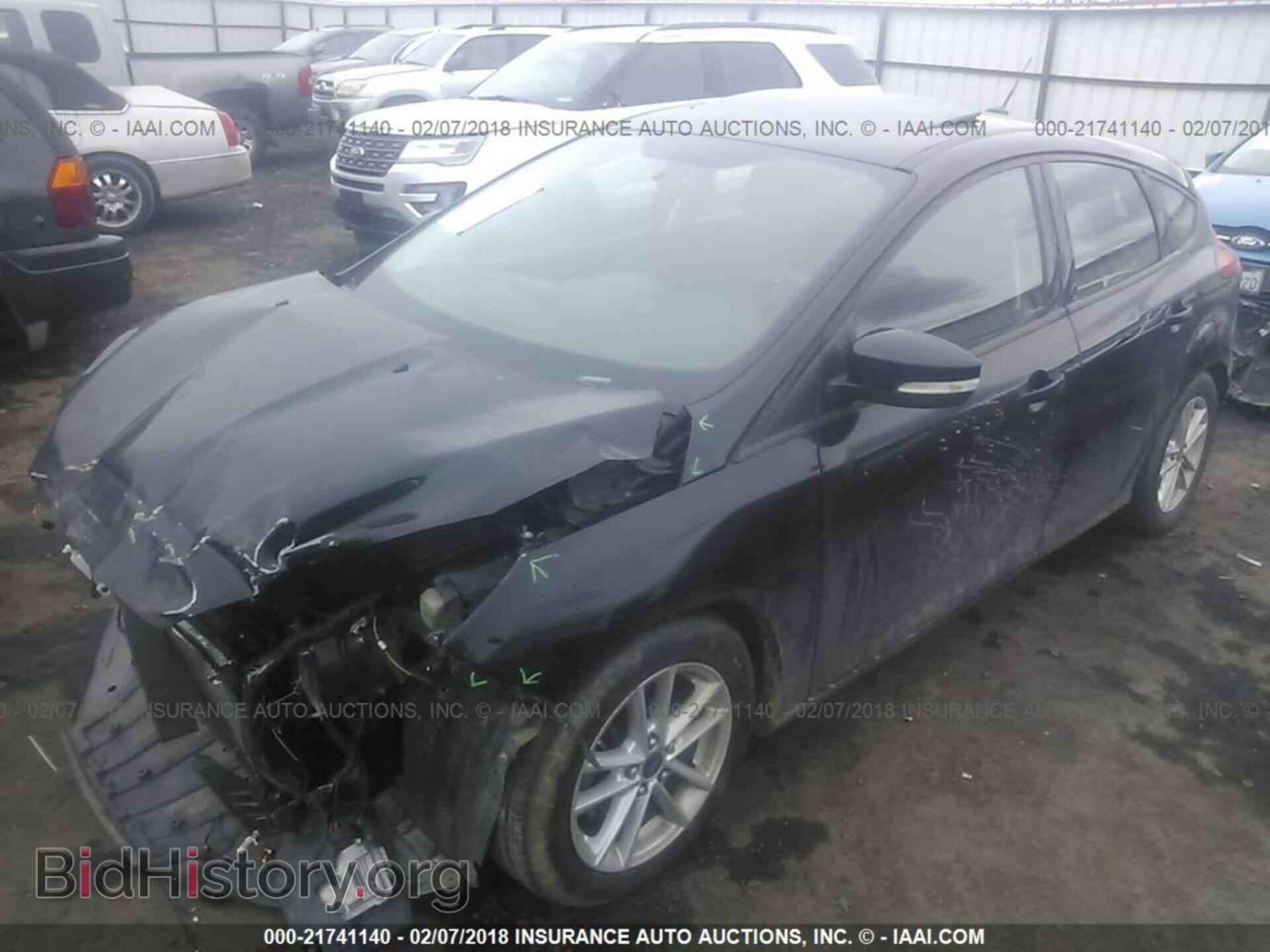 2016 Ford Focus - VIN: 1FADP3K29GL283459 - Фото 2